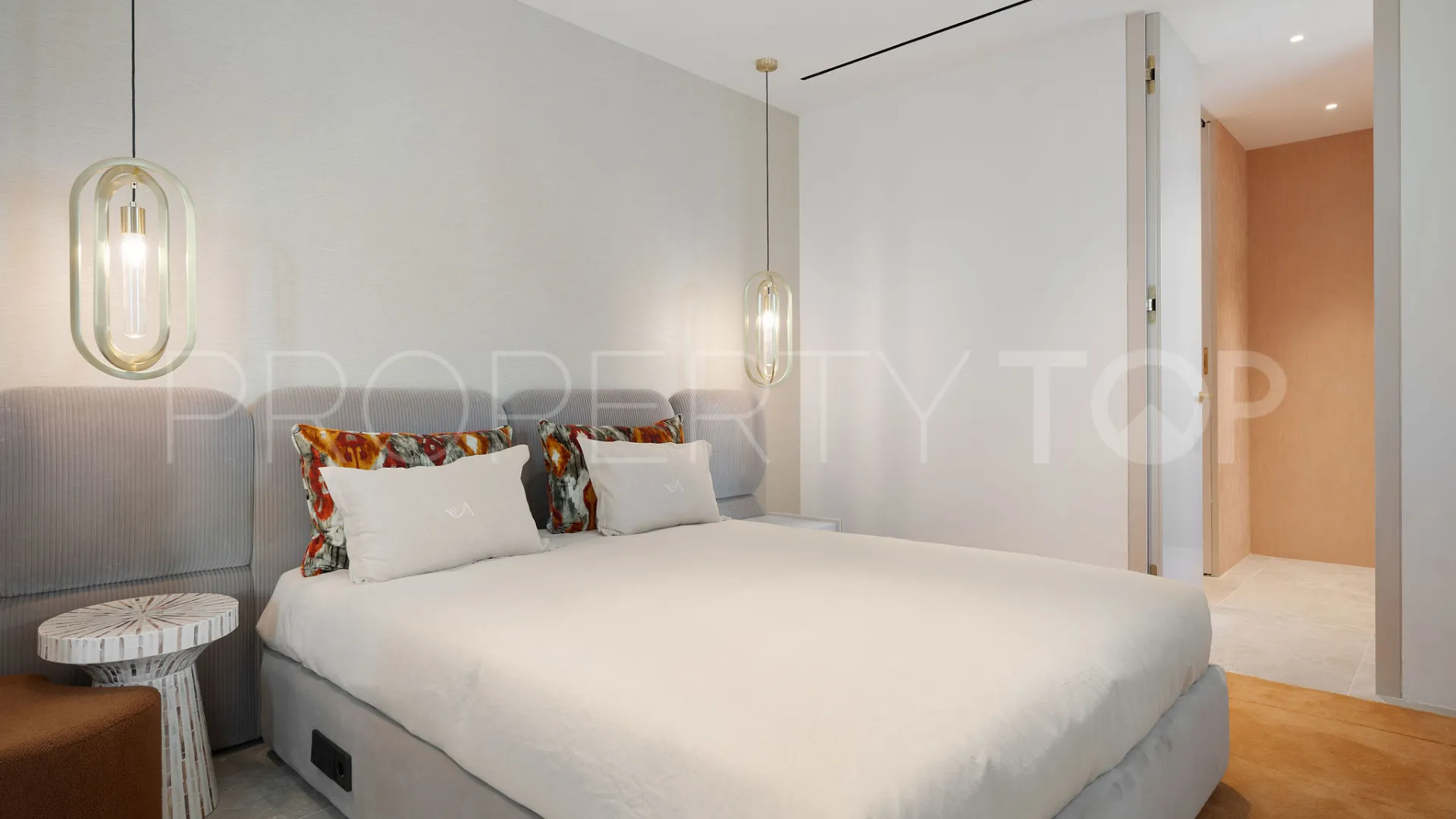 Sotogrande 6 bedrooms villa for sale