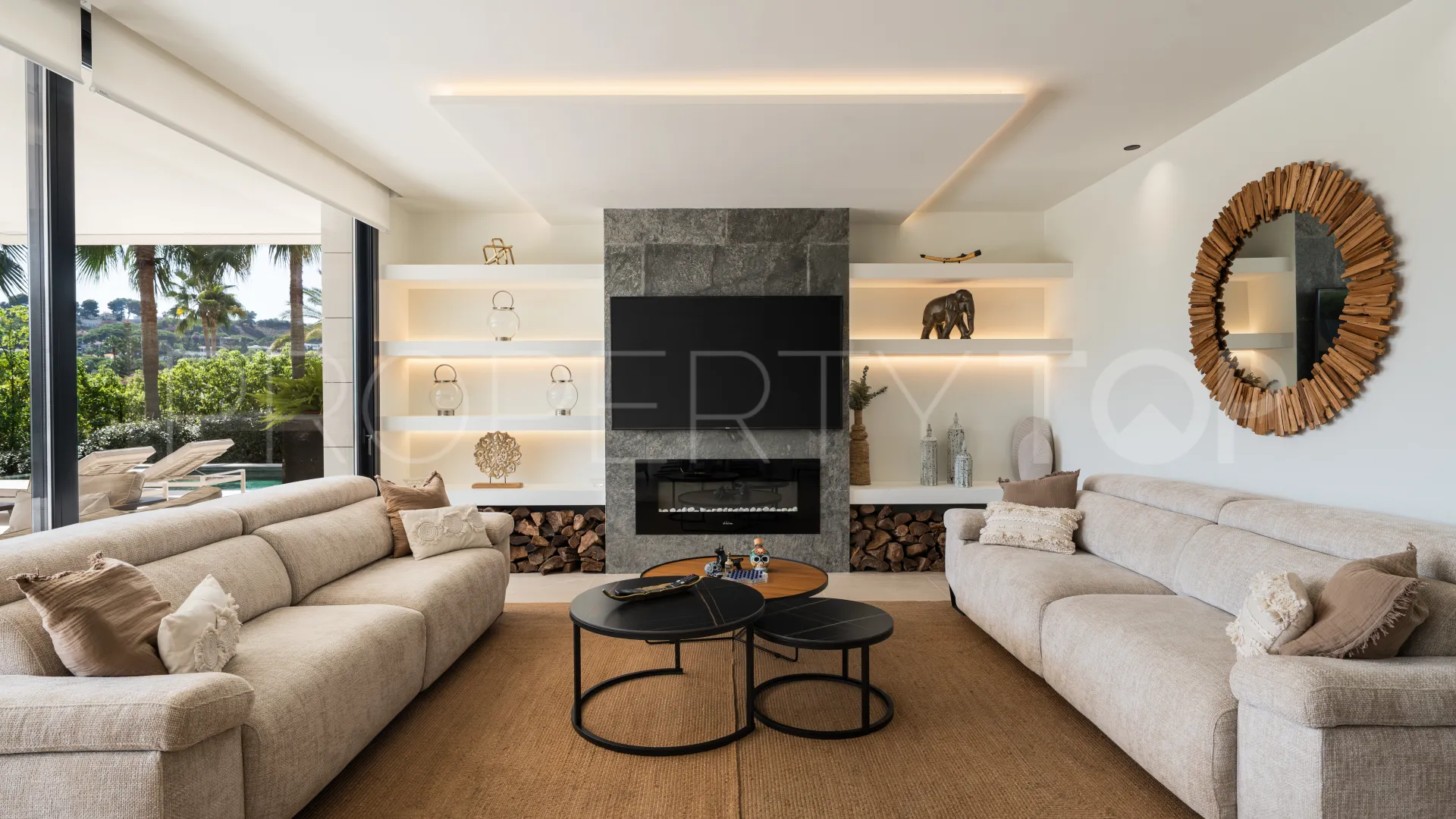 Villa with 6 bedrooms for sale in Parcelas del Golf