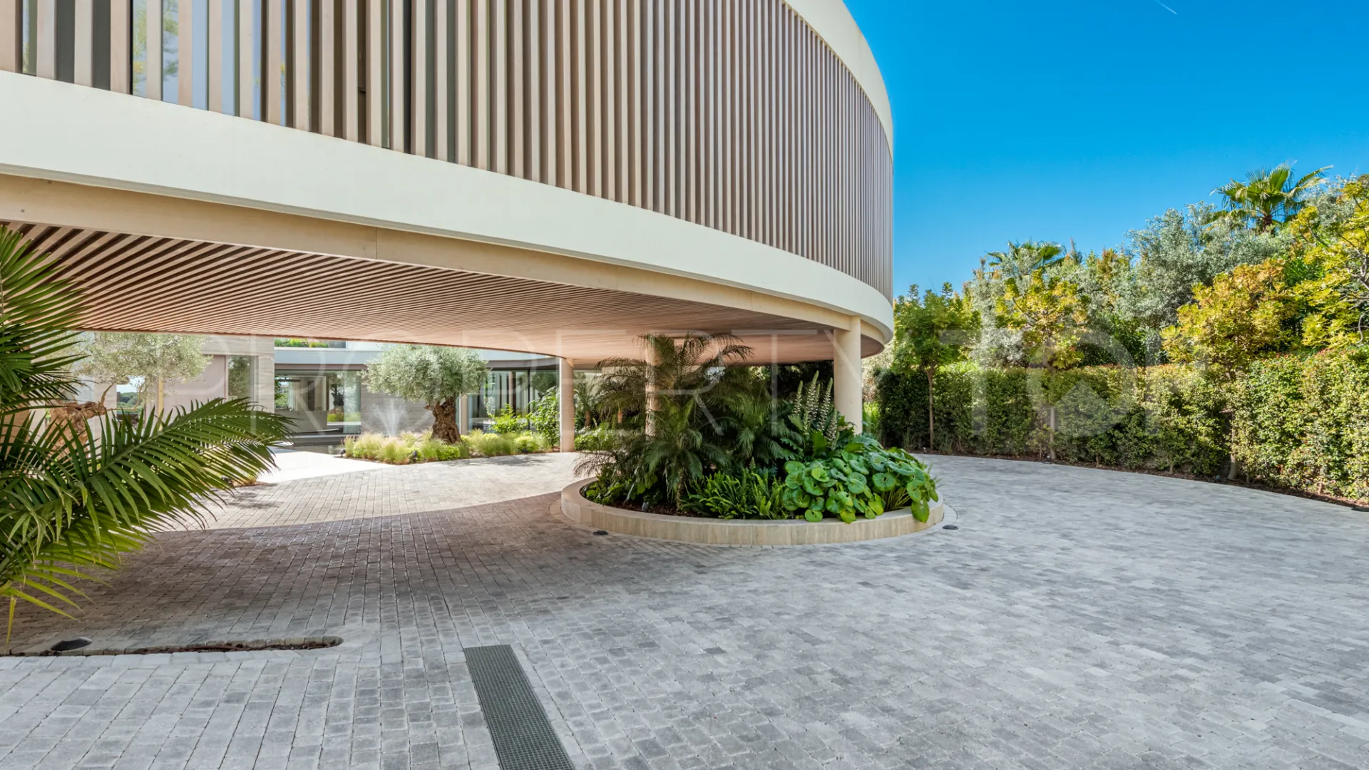 Villa a la venta con 5 dormitorios en La Reserva