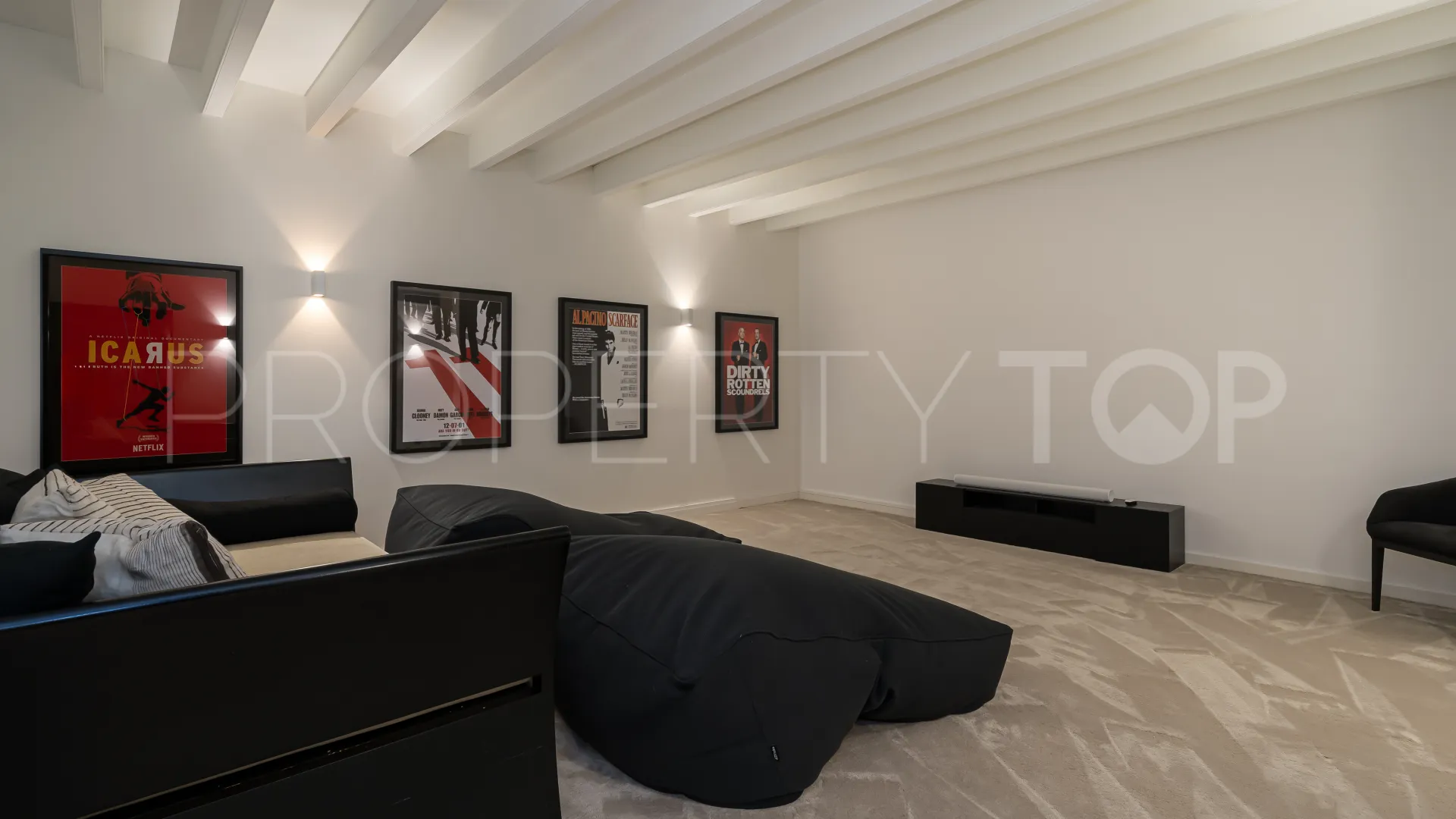 Villa en venta de 5 dormitorios en Santa Maria del Cami