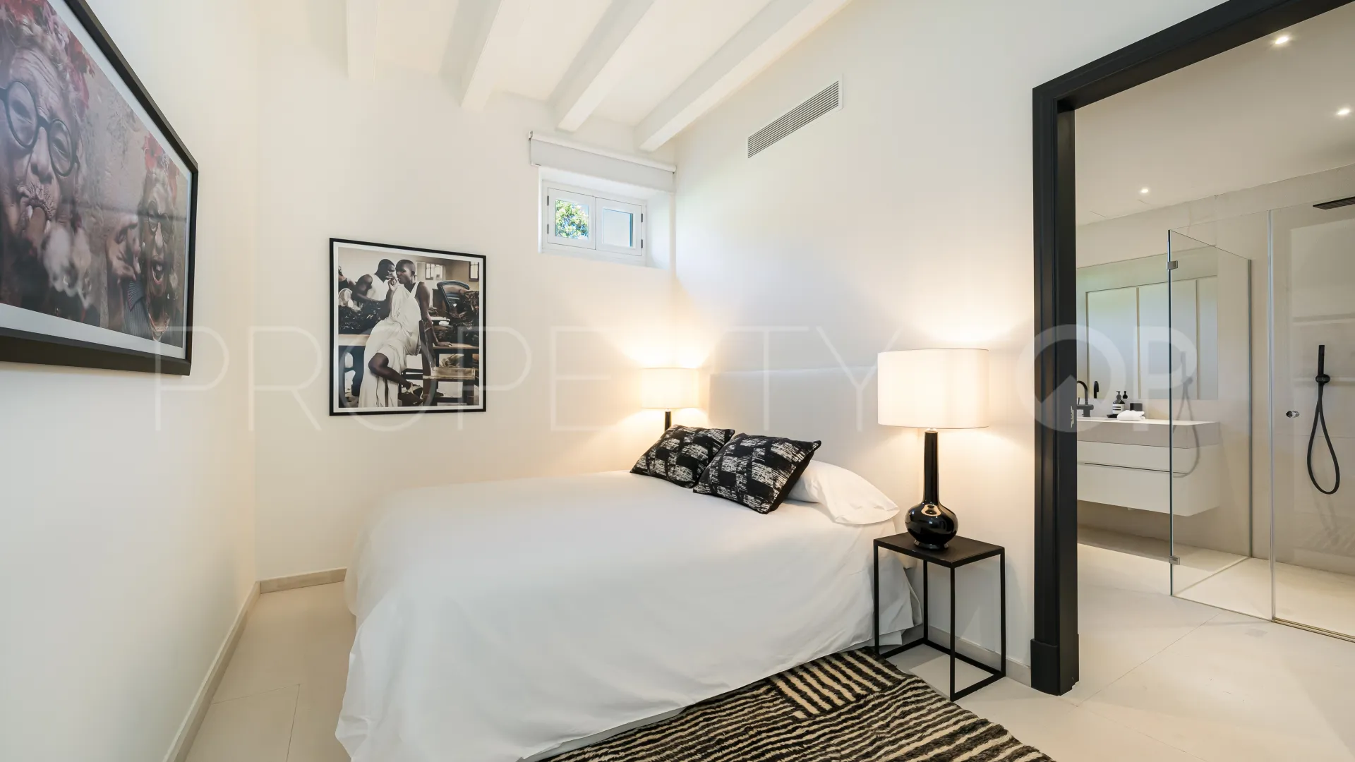 Villa en venta de 5 dormitorios en Santa Maria del Cami