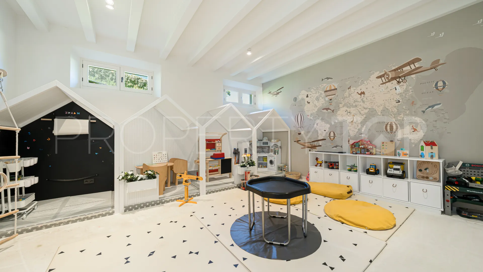 Villa en venta de 5 dormitorios en Santa Maria del Cami