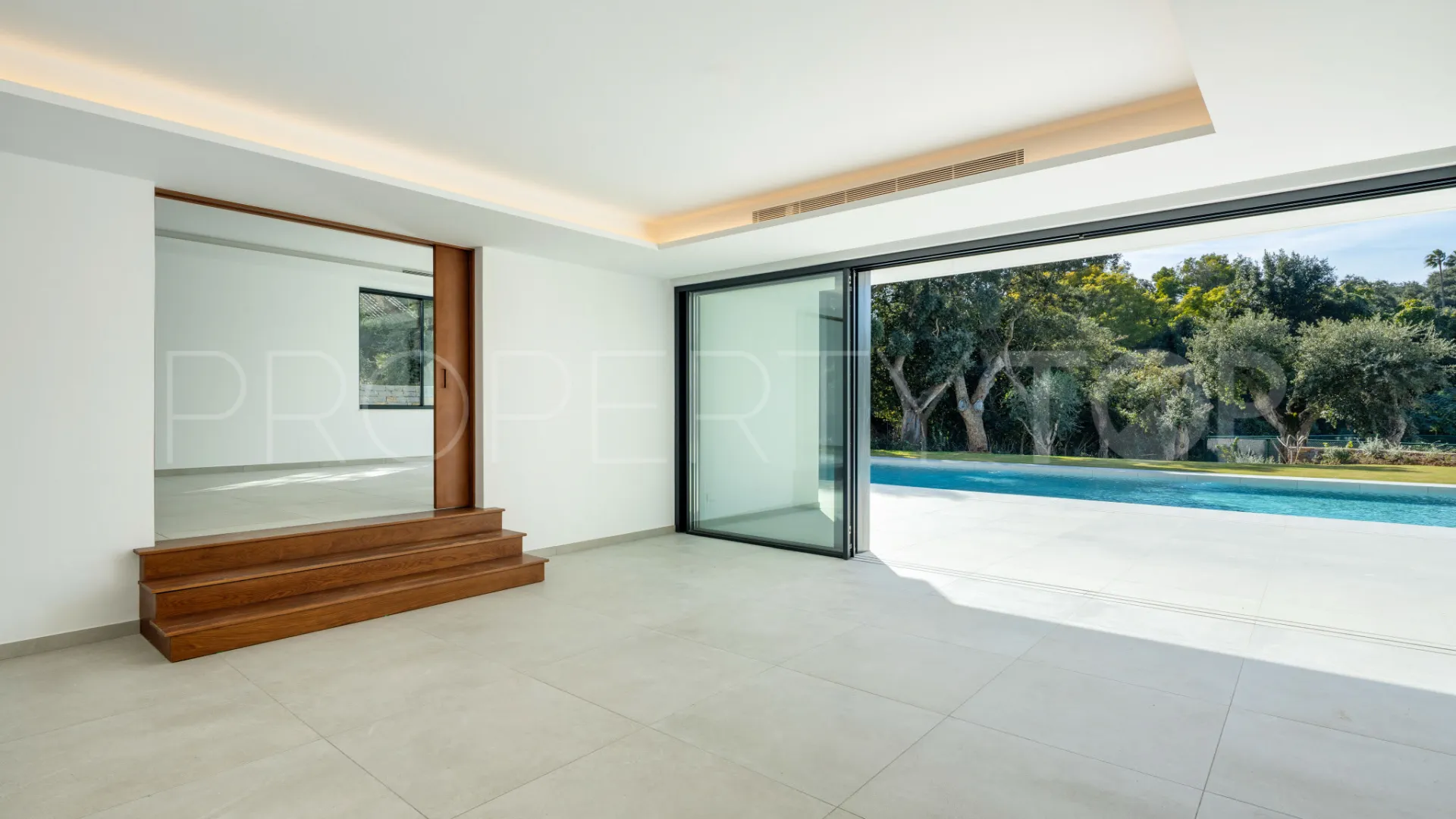 Villa en venta en Sotogrande Alto con 7 dormitorios