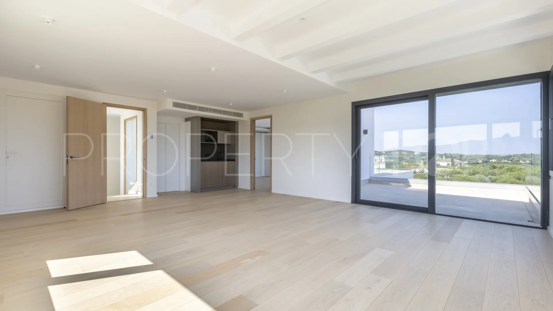 Villa a la venta en Sotogrande con 8 dormitorios