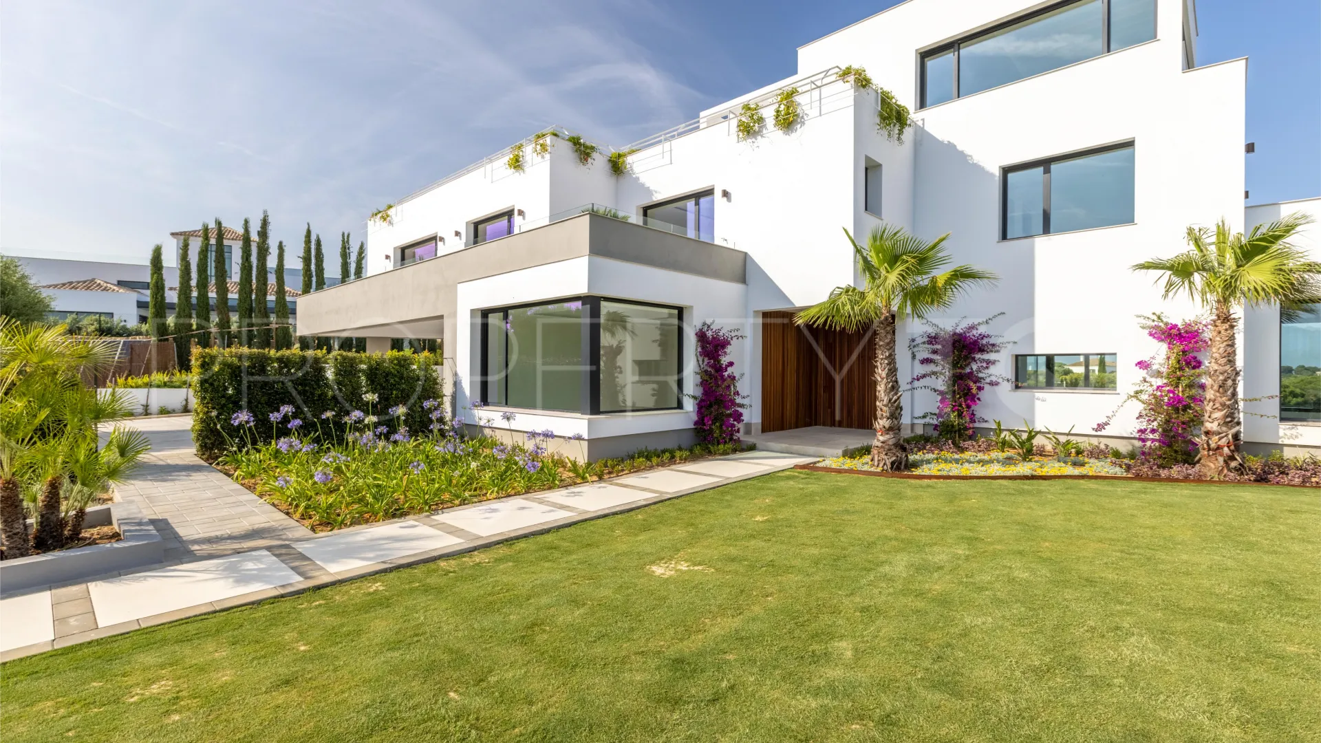 Villa a la venta en Sotogrande con 8 dormitorios