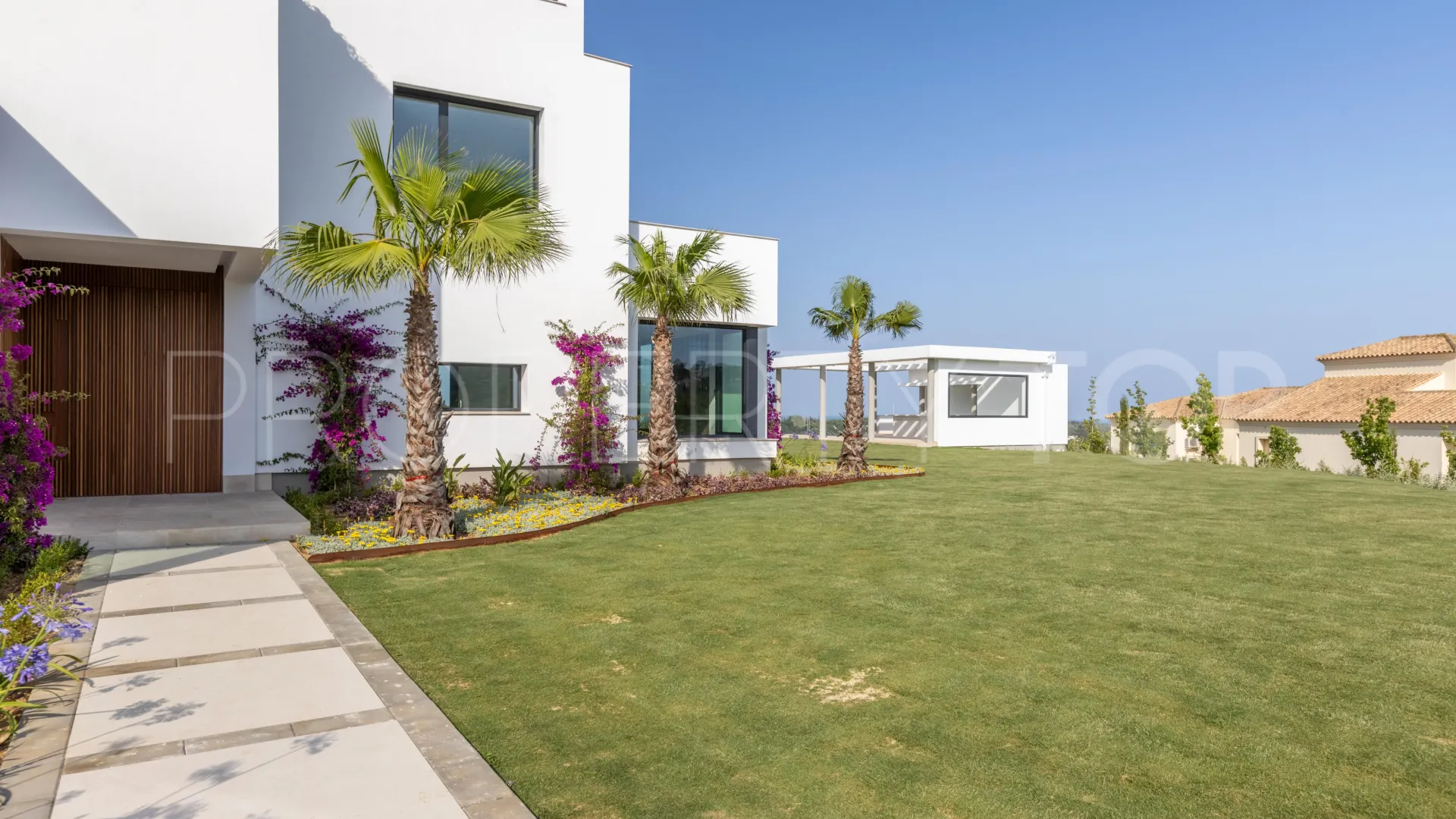 Villa a la venta en Sotogrande con 8 dormitorios
