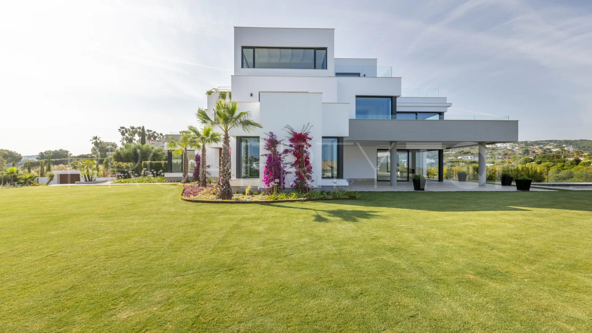 Villa a la venta en Sotogrande con 8 dormitorios