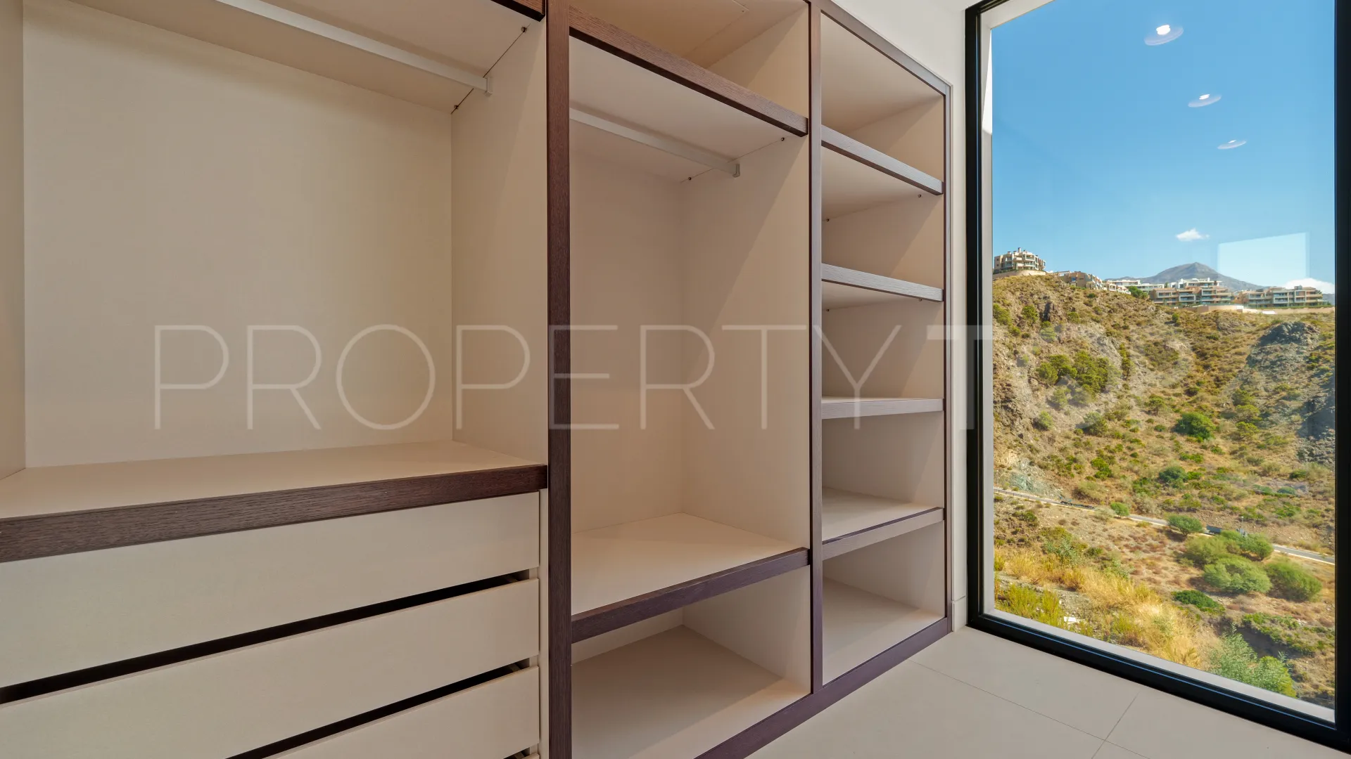 6 bedrooms Lomas de La Quinta villa for sale