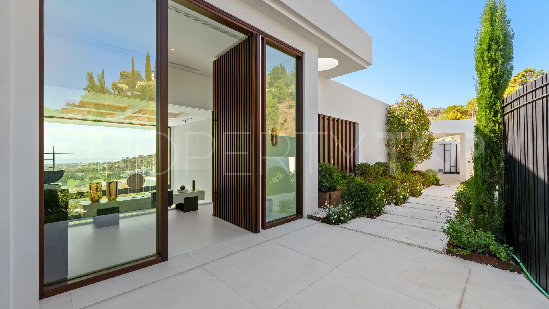 6 bedrooms Lomas de La Quinta villa for sale