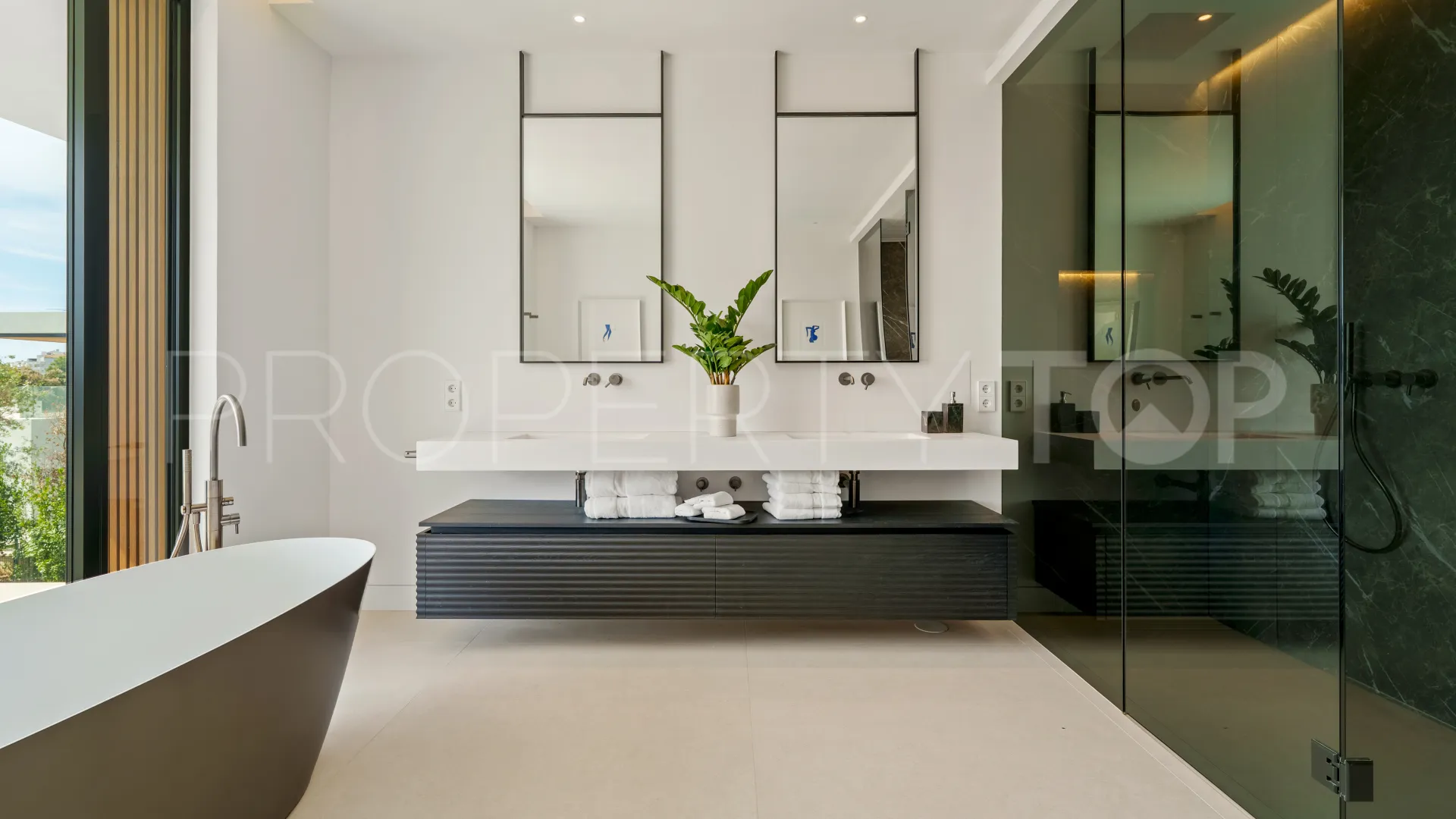 6 bedrooms Lomas de La Quinta villa for sale