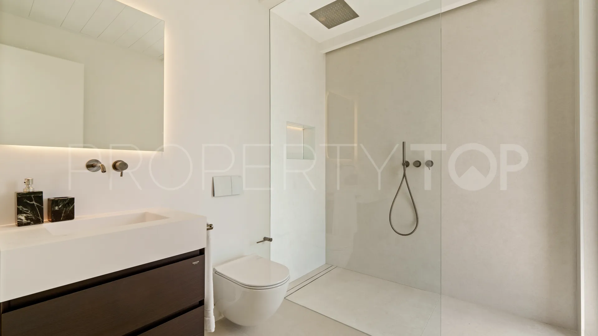 6 bedrooms Lomas de La Quinta villa for sale