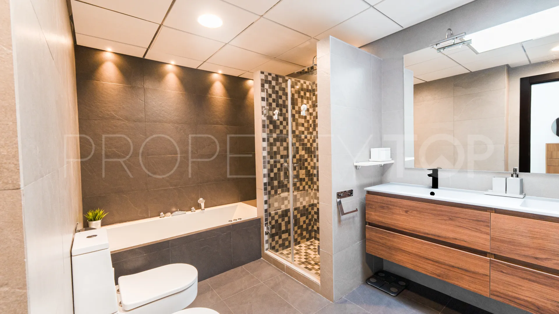 La Cantera 5 bedrooms villa for sale