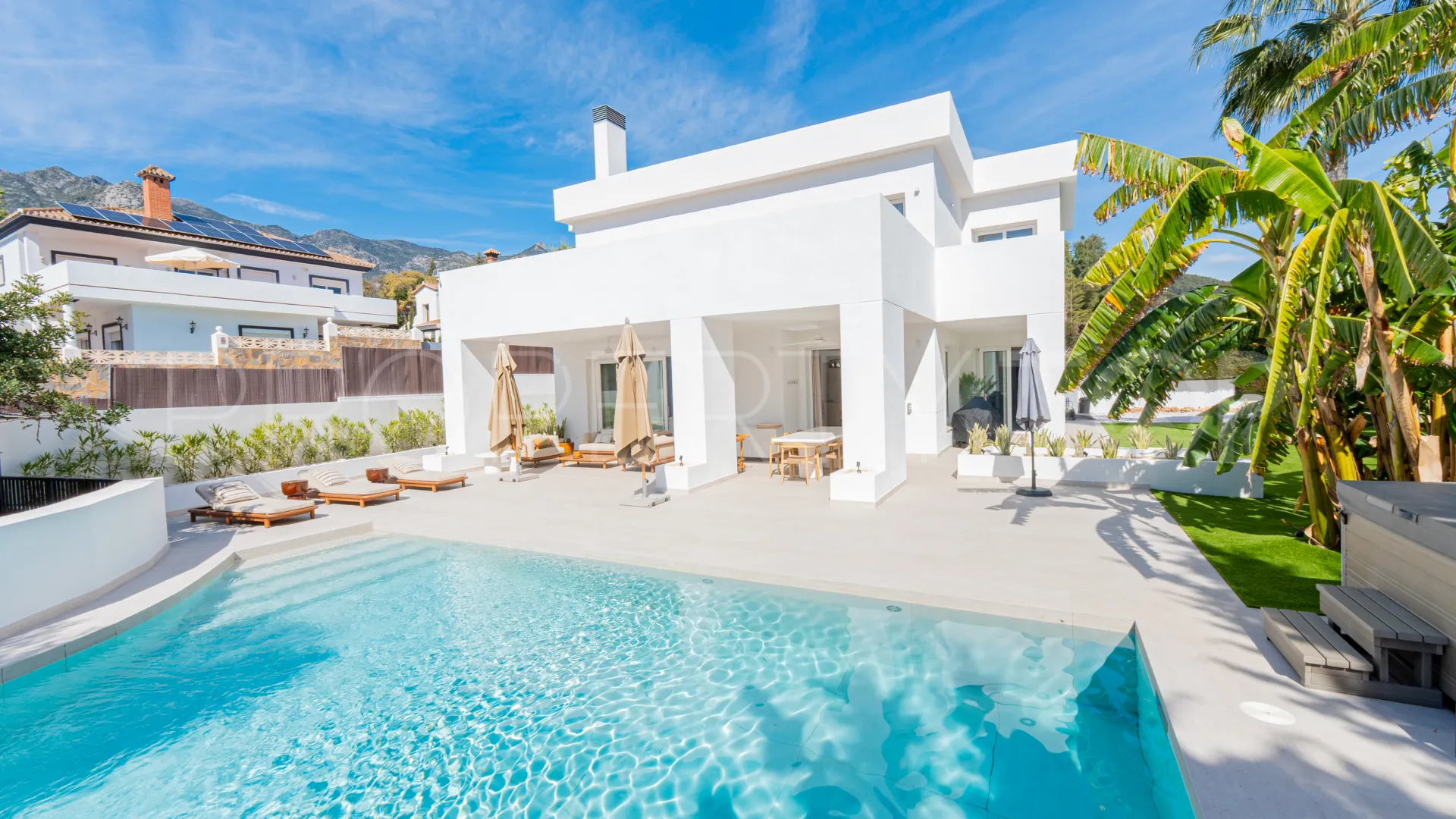 La Cantera 5 bedrooms villa for sale