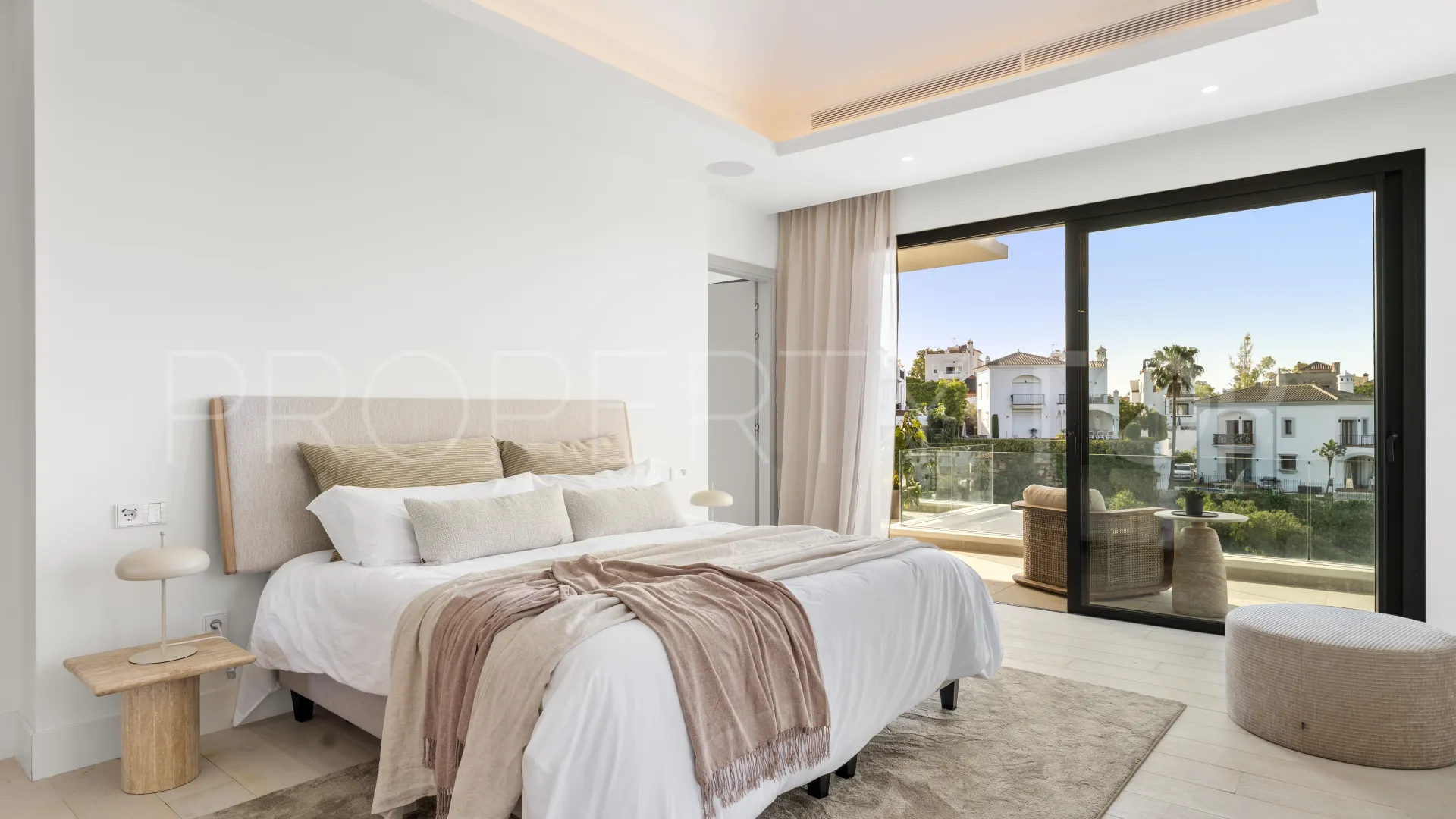For sale villa in La Resina Golf