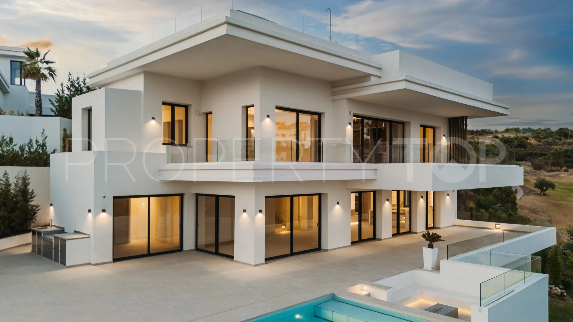 For sale villa in La Resina Golf