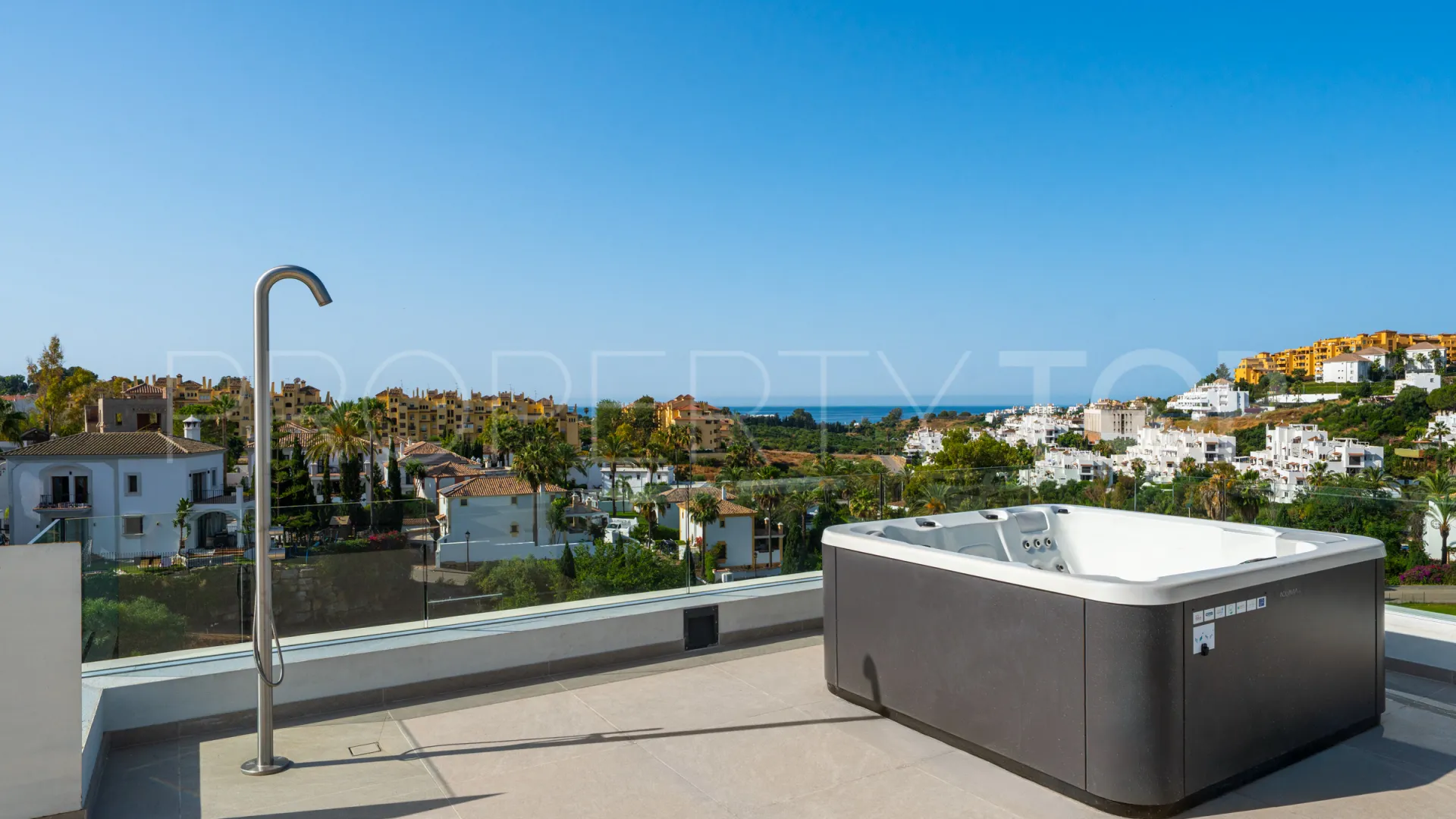 For sale villa in La Resina Golf