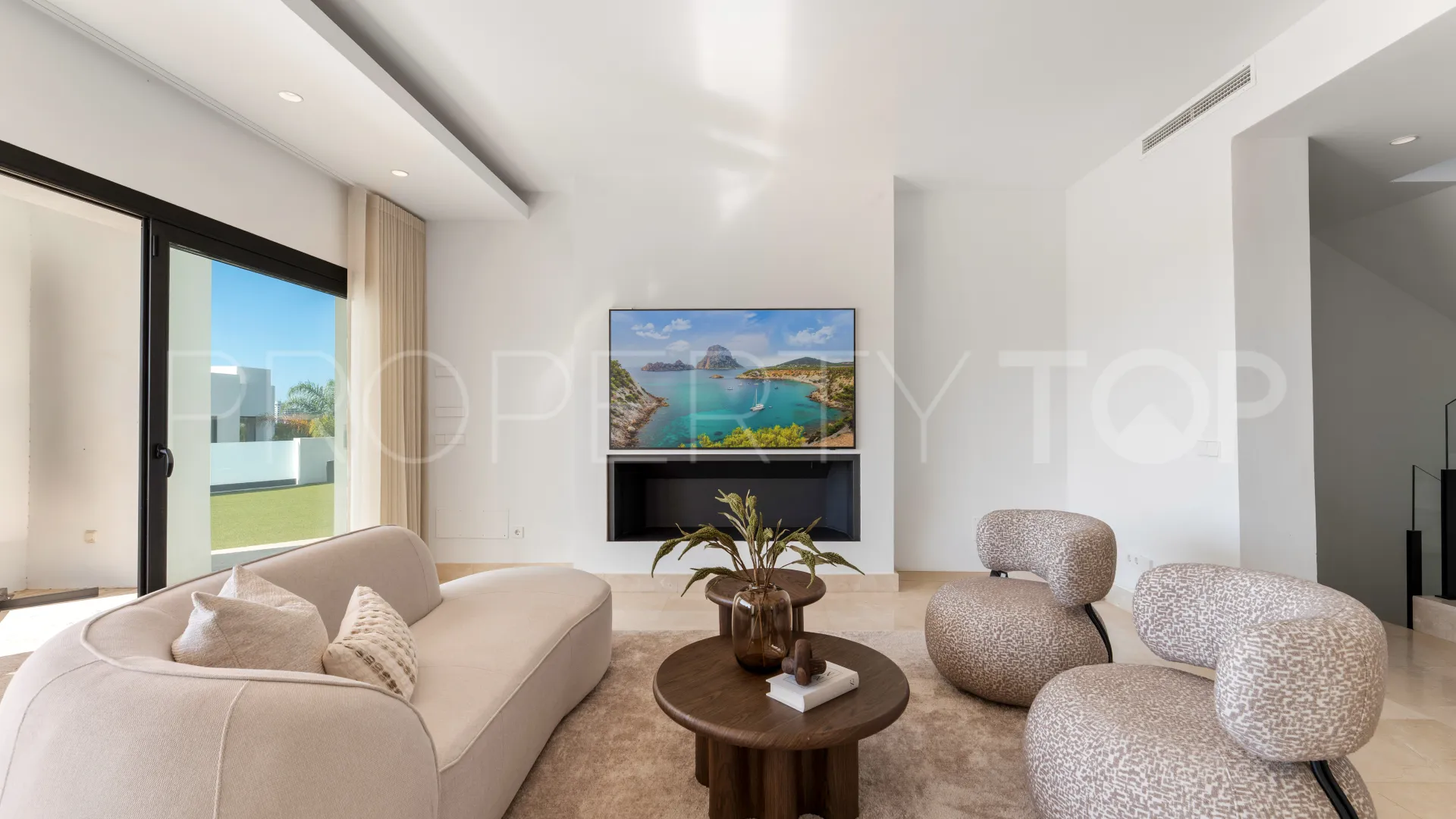 5 bedrooms villa for sale in Atalaya Fairways