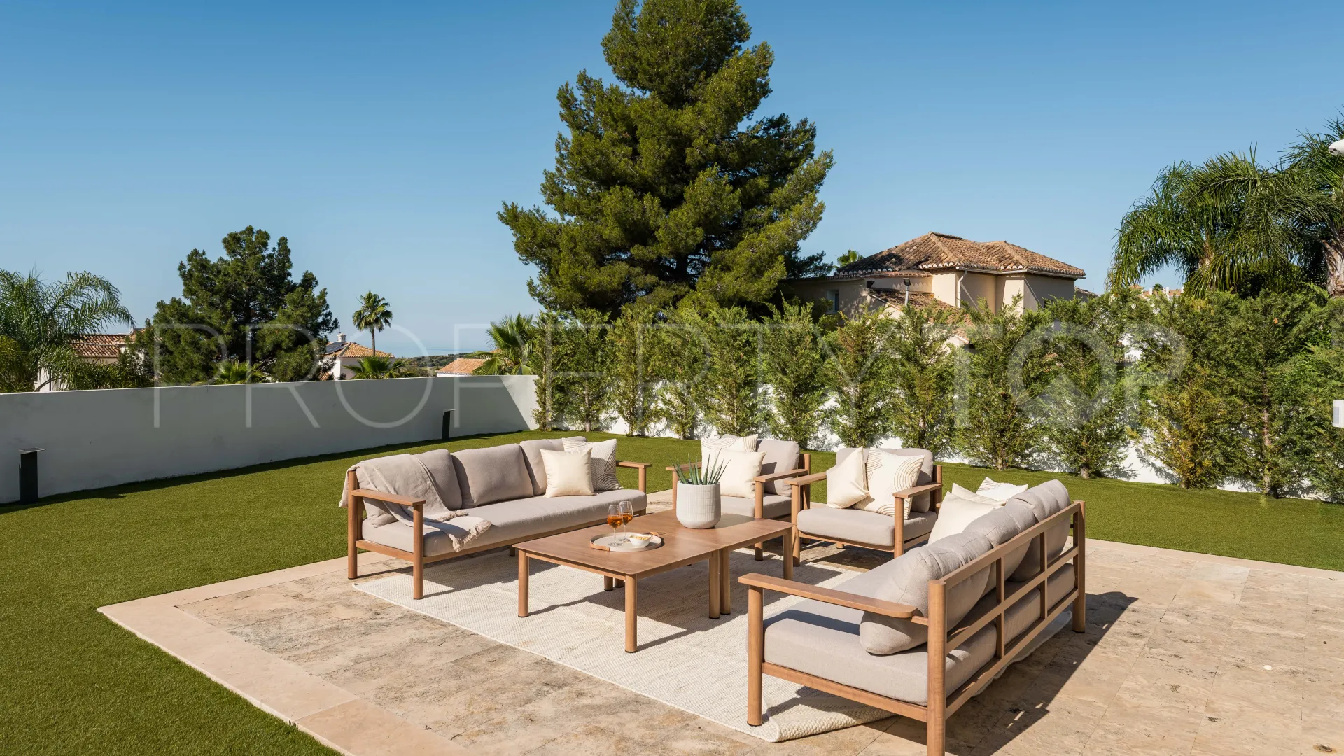 5 bedrooms villa for sale in Atalaya Fairways