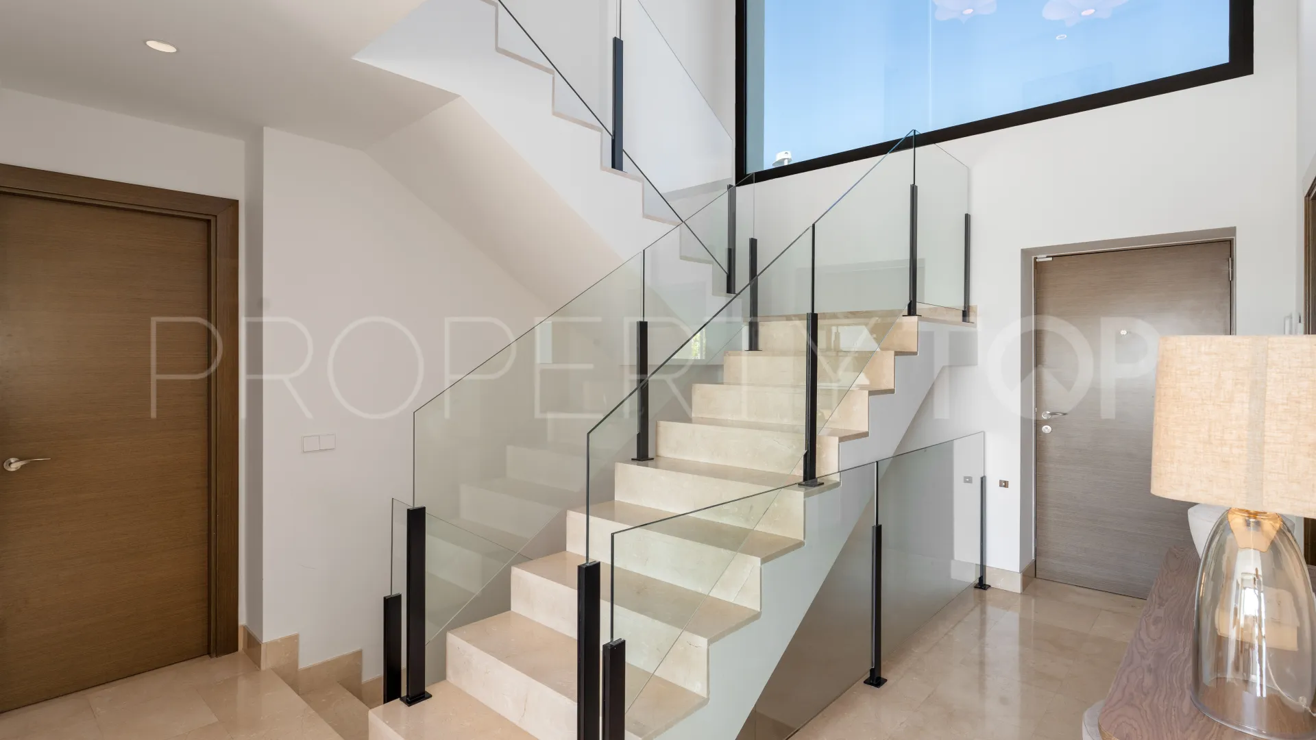 5 bedrooms villa for sale in Atalaya Fairways
