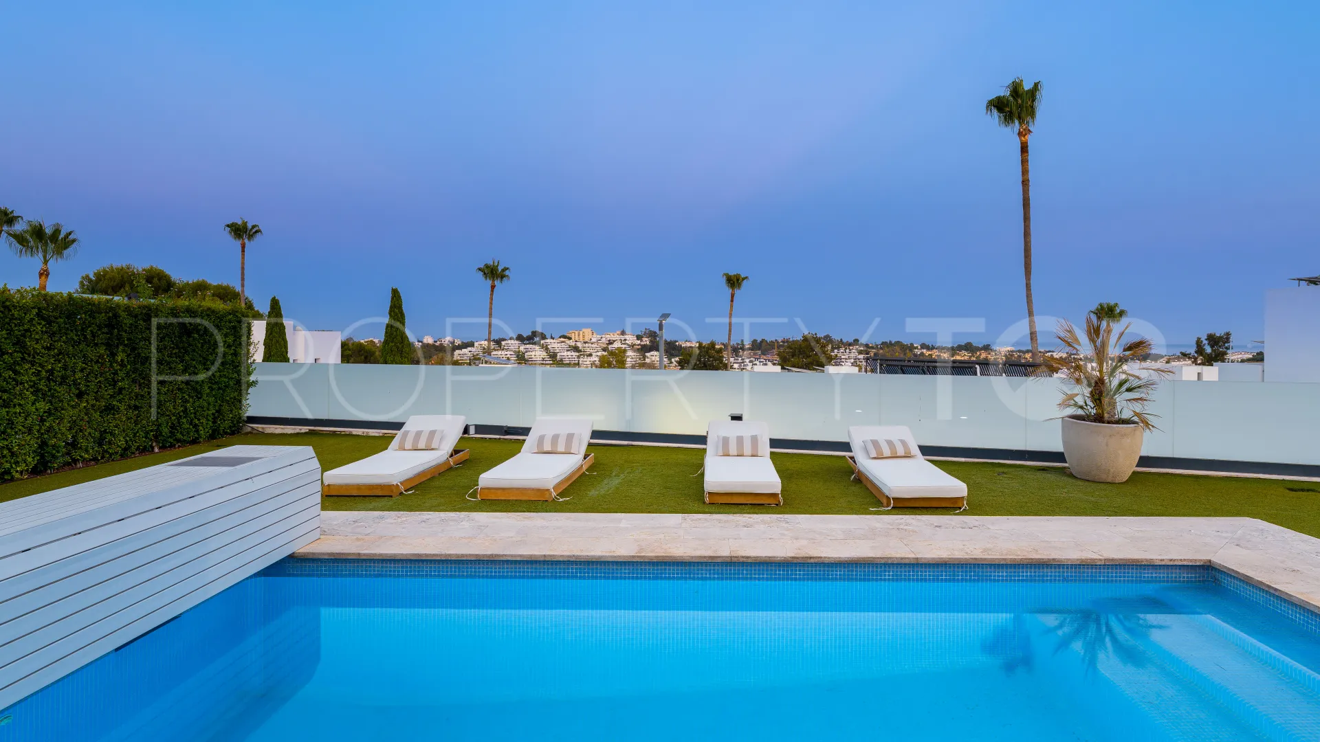 5 bedrooms villa for sale in Atalaya Fairways