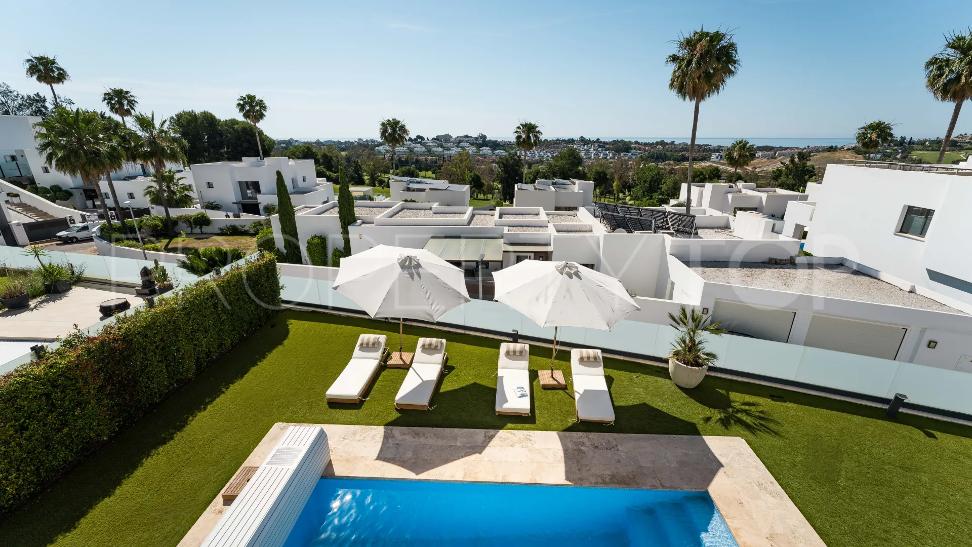 5 bedrooms villa for sale in Atalaya Fairways