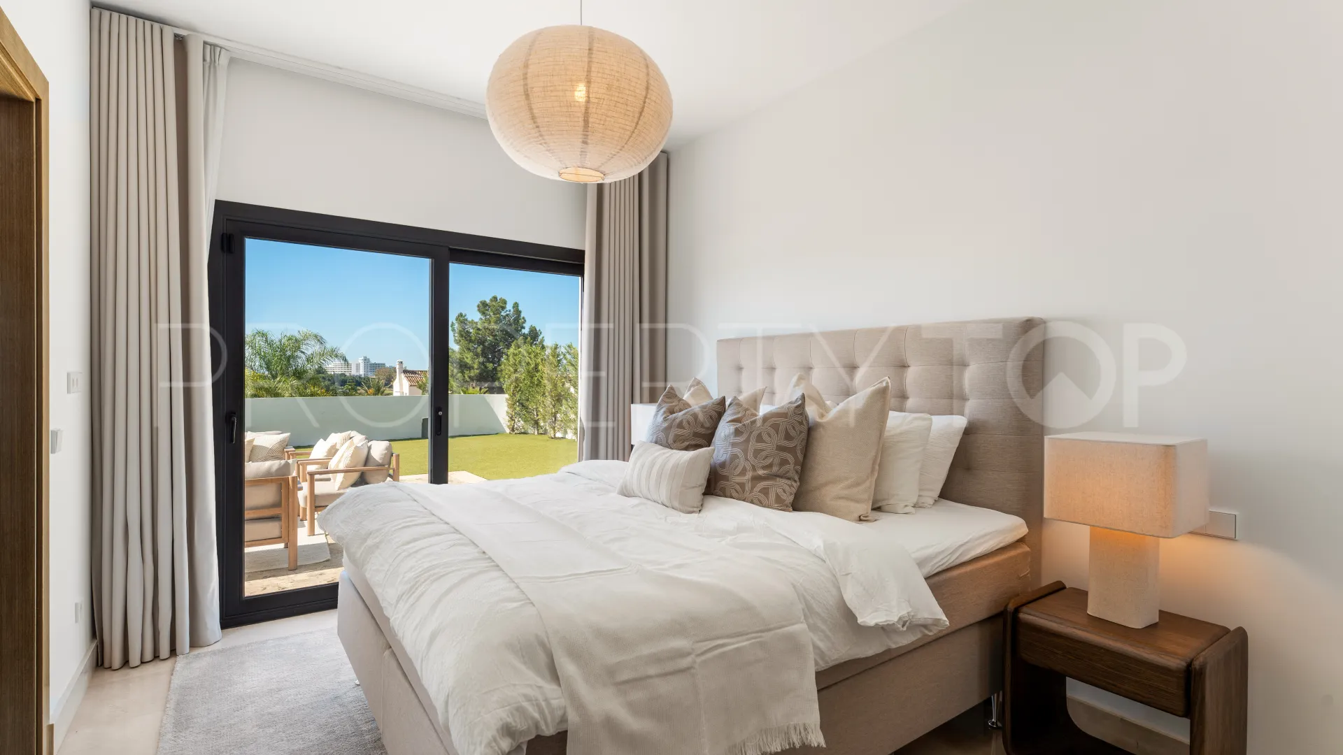 5 bedrooms villa for sale in Atalaya Fairways