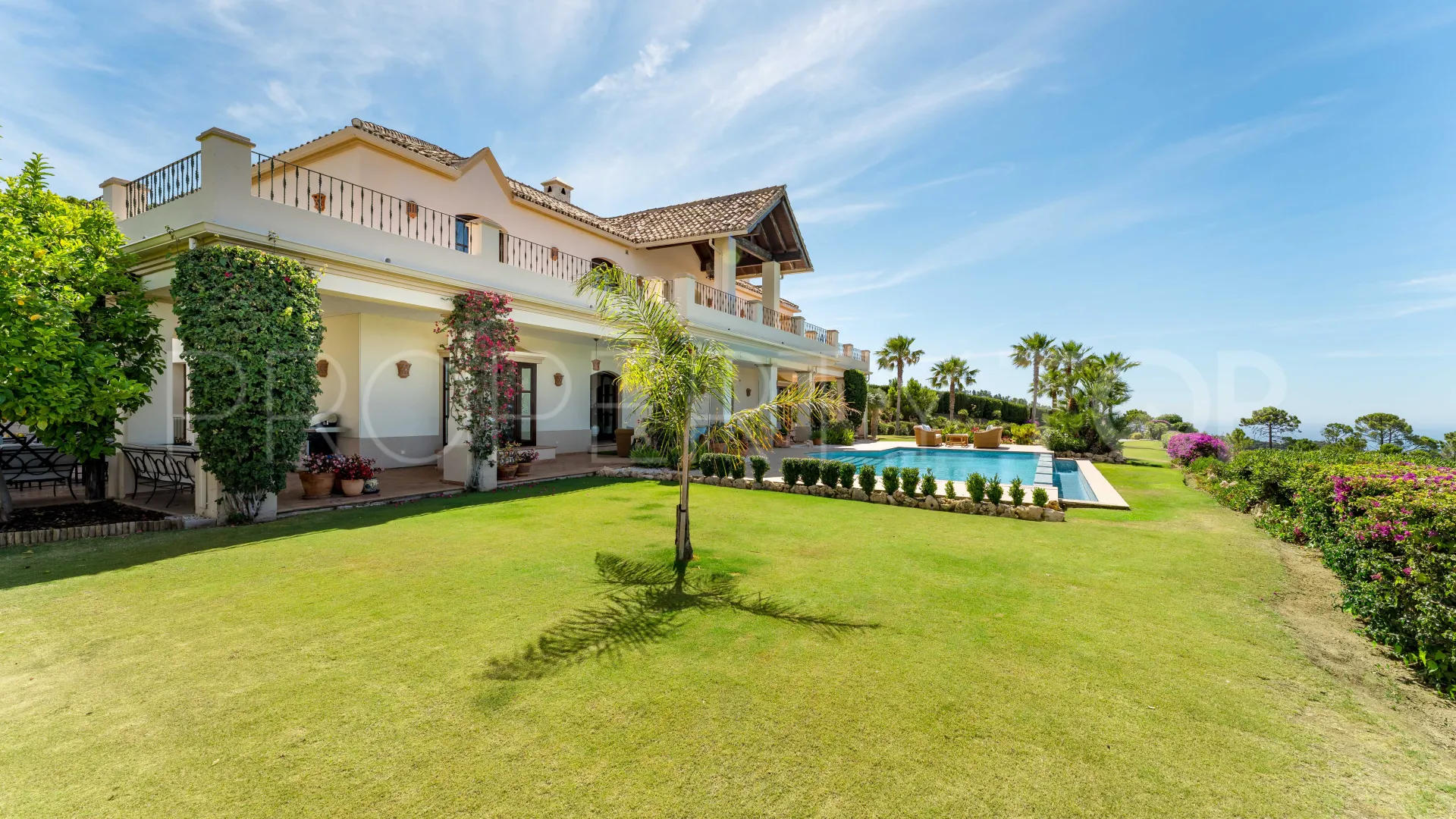 For sale villa in El Velerin with 5 bedrooms