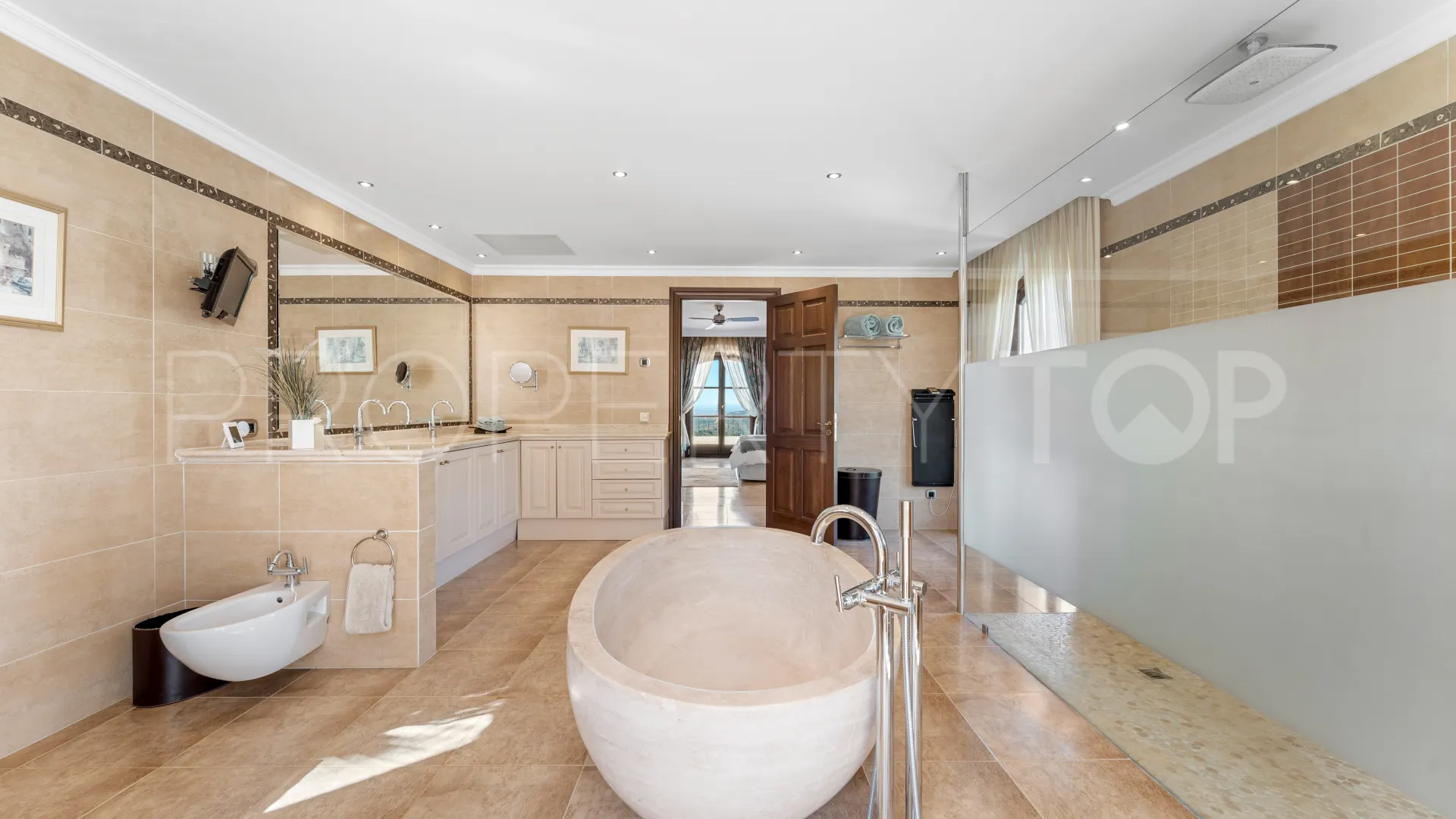 For sale villa in El Velerin with 5 bedrooms
