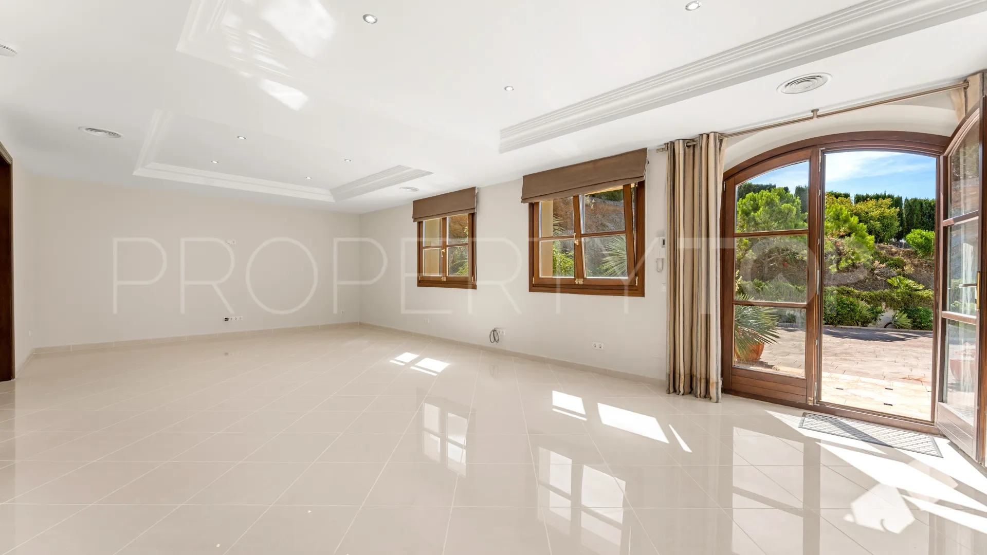 For sale villa in El Velerin with 5 bedrooms