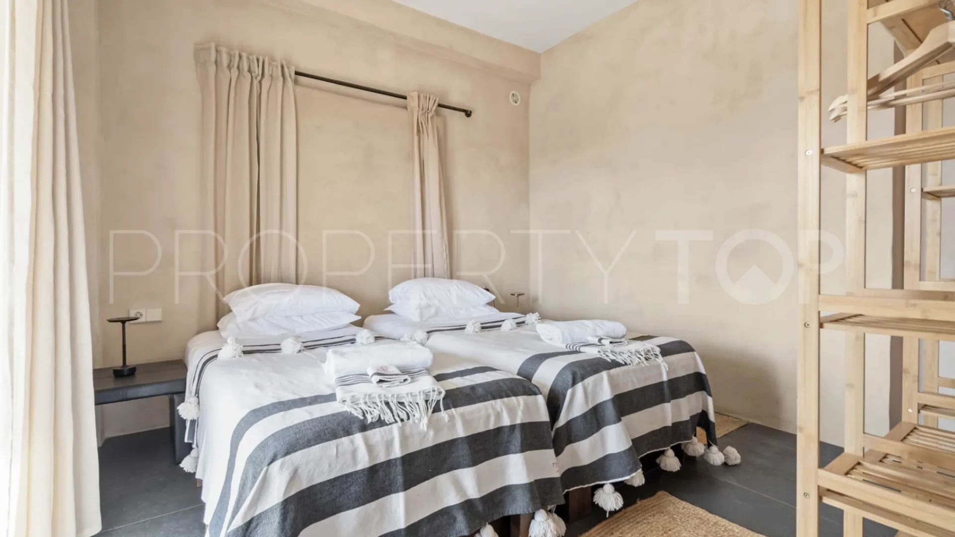 Hotel with 12 bedrooms for sale in Torreguadiaro