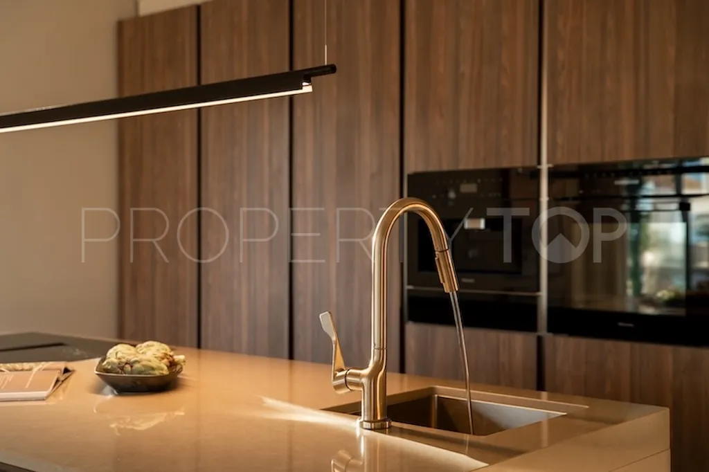4 bedrooms villa for sale in Altos del Paraiso