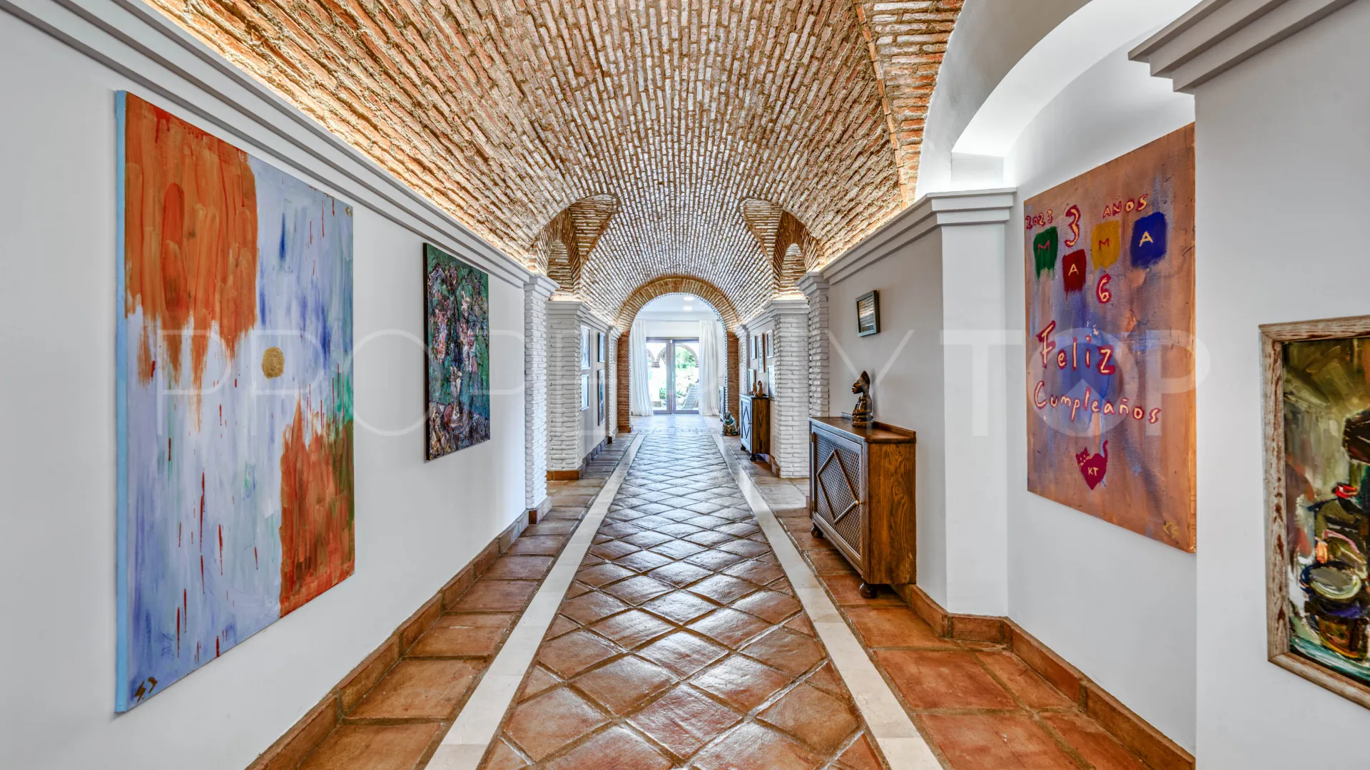 7 bedrooms estate for sale in La Mairena