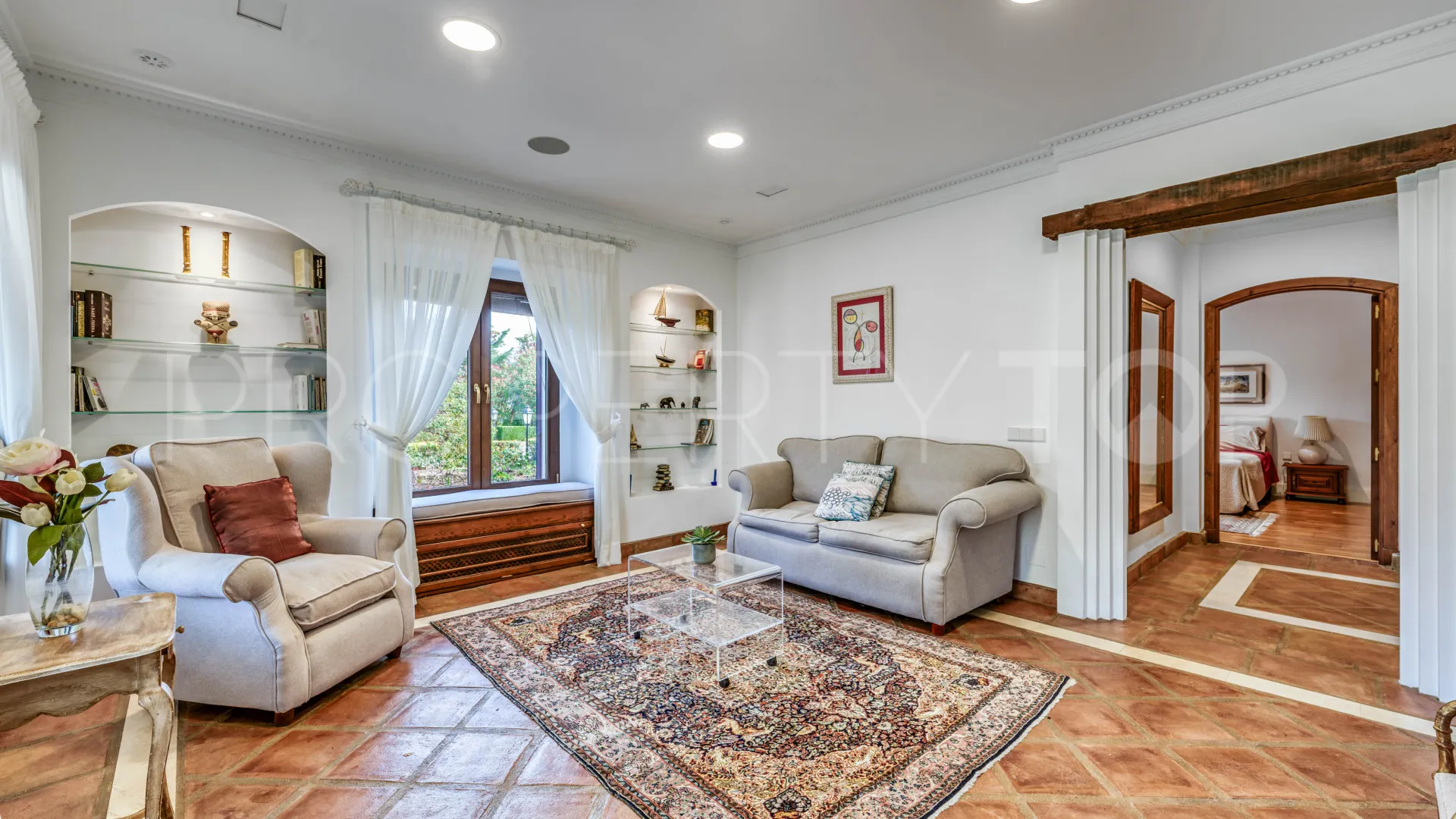 7 bedrooms estate for sale in La Mairena