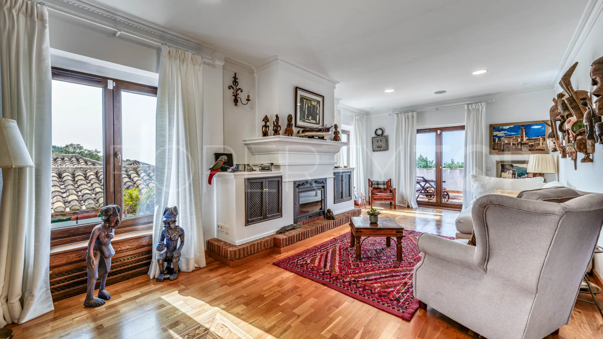 7 bedrooms estate for sale in La Mairena