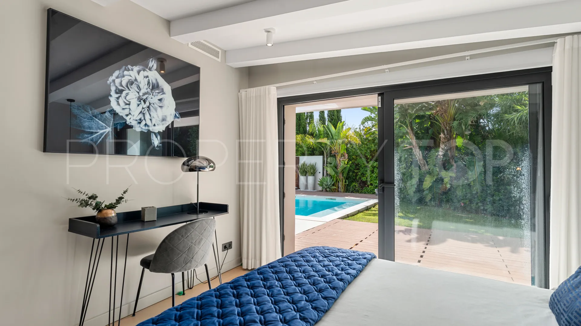 Villa de 4 dormitorios en venta en Las Brisas