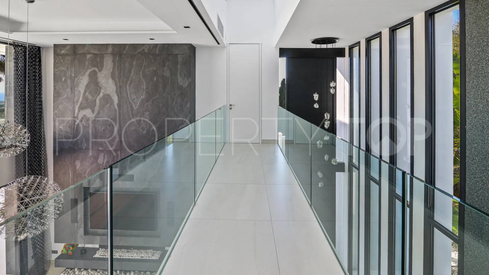 Villa for sale in Los Flamingos with 6 bedrooms