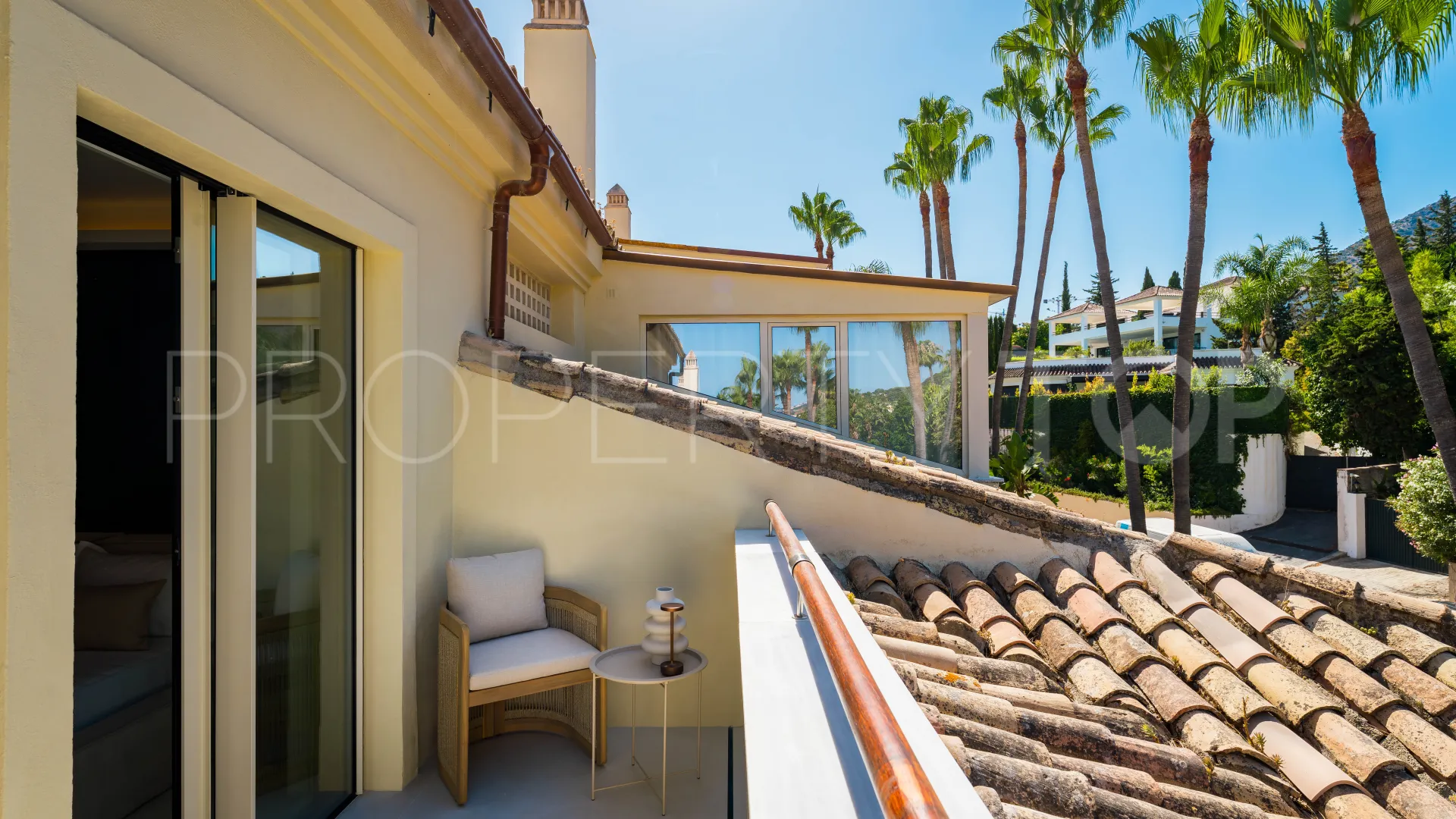 For sale penthouse in Condado de Sierra Blanca with 4 bedrooms