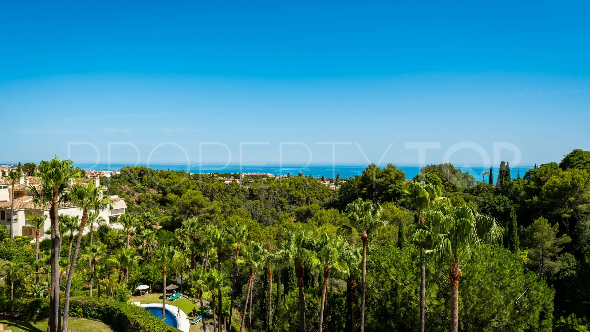 For sale penthouse in Condado de Sierra Blanca with 4 bedrooms