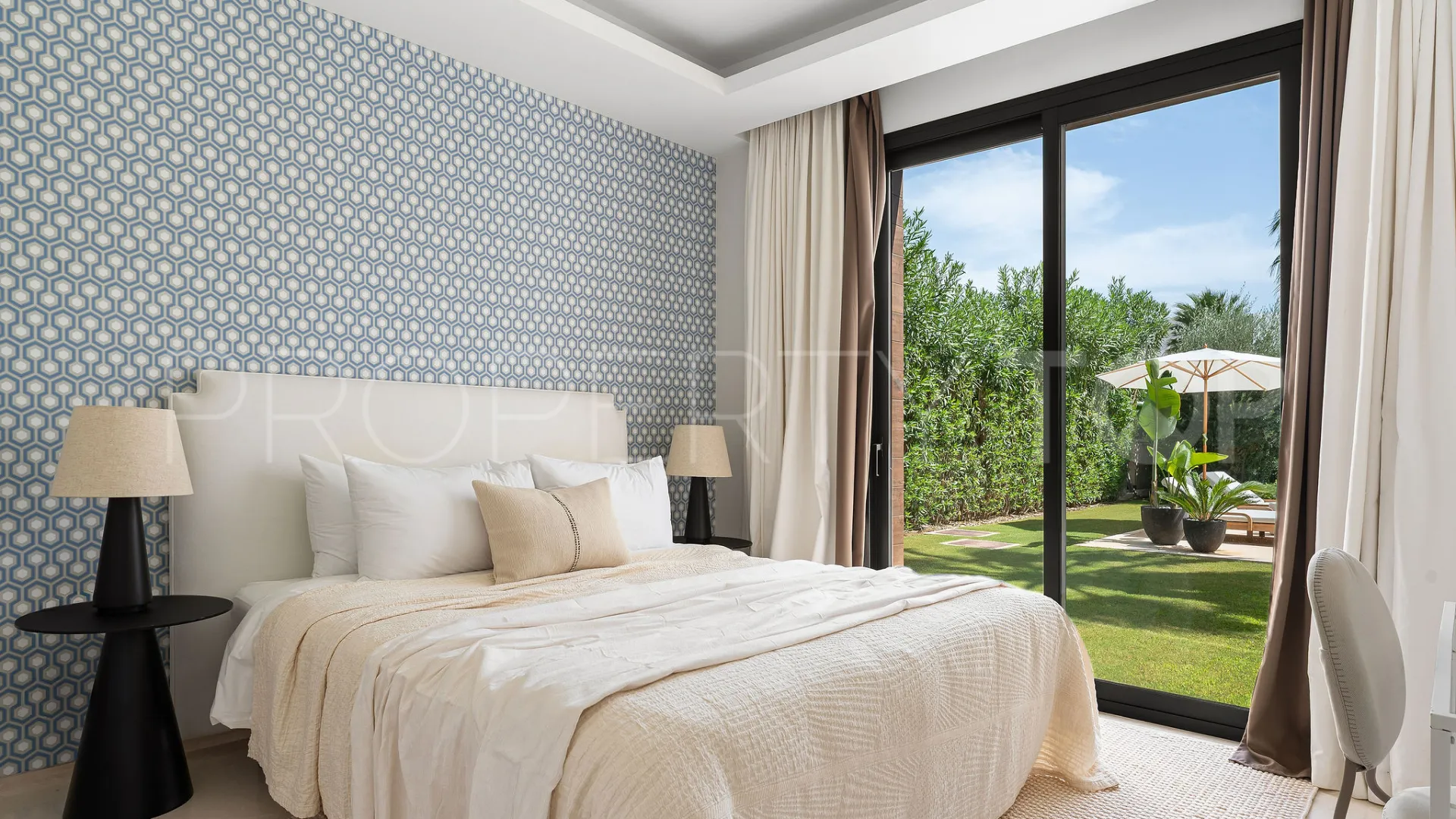 Villa en venta en Los Olivos del Paraiso de 5 dormitorios