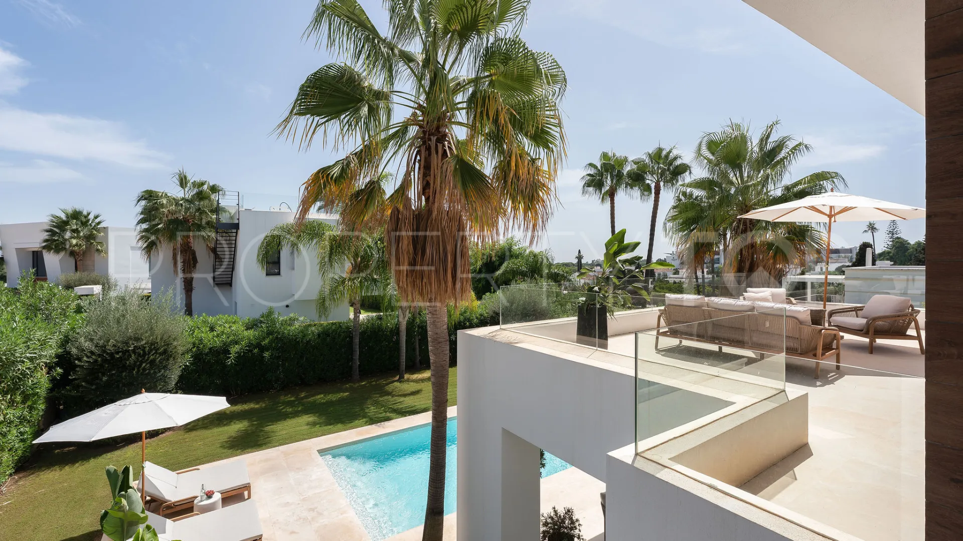 Villa en venta en Los Olivos del Paraiso de 5 dormitorios