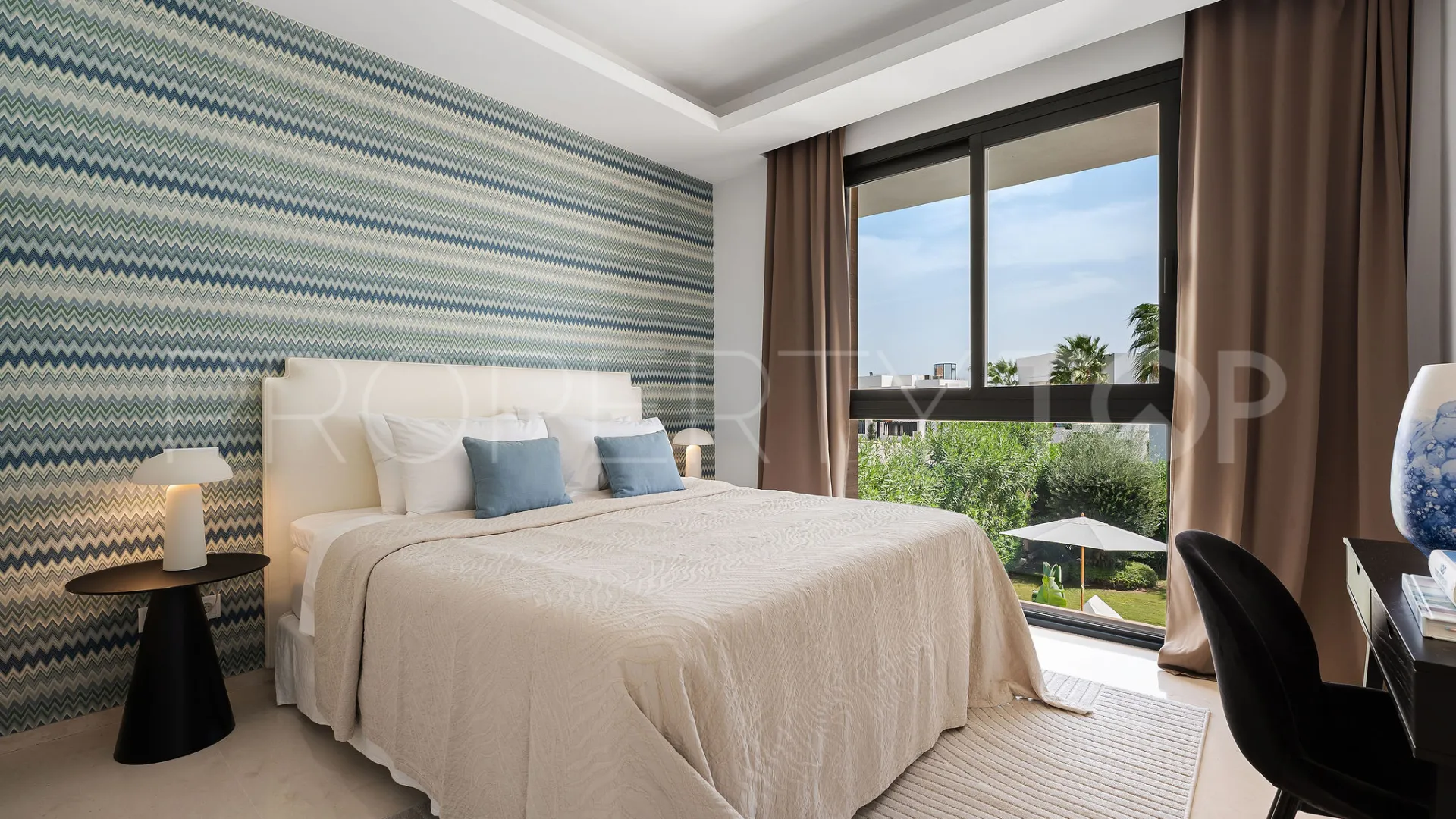 Villa en venta en Los Olivos del Paraiso de 5 dormitorios