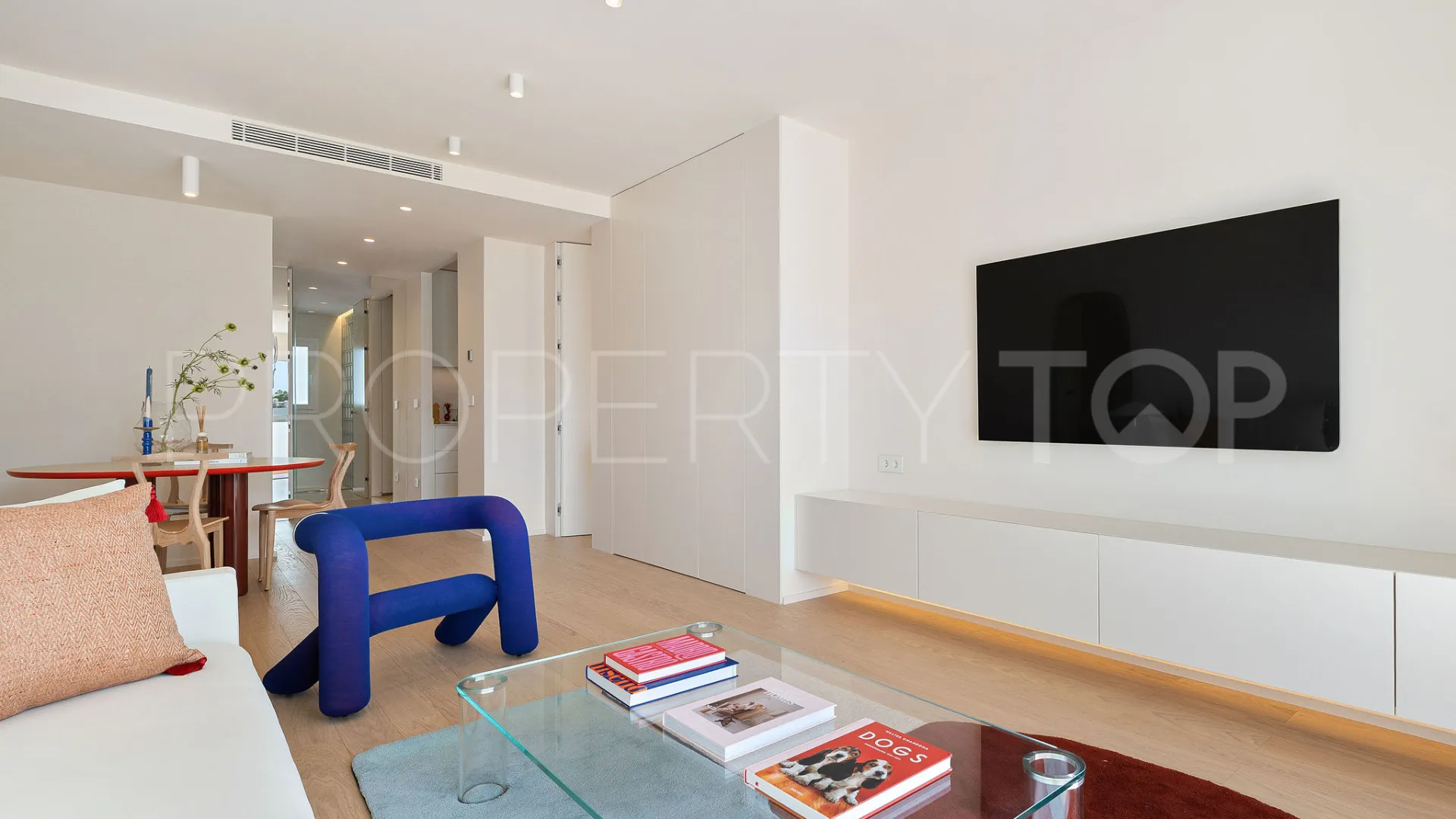 Se vende atico duplex con 2 dormitorios en Los Dragos