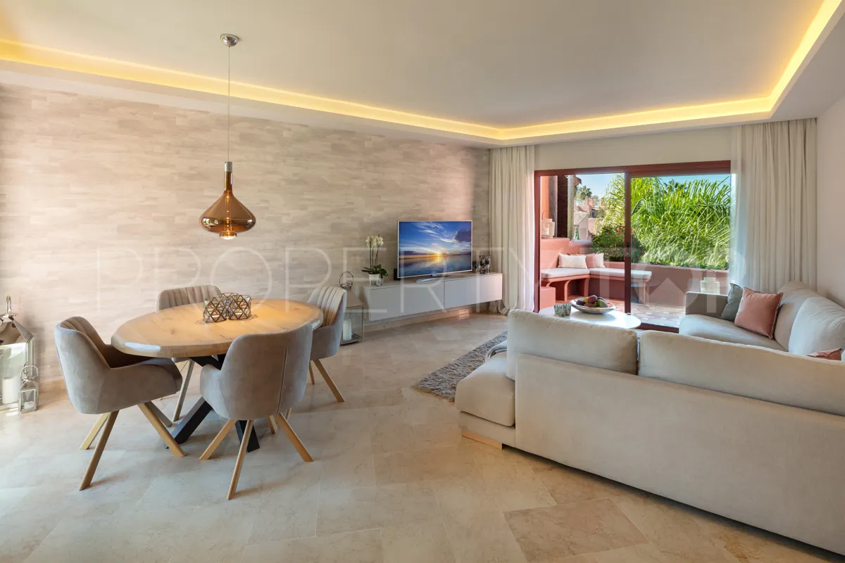 For sale Marbella East penthouse with 2 bedrooms