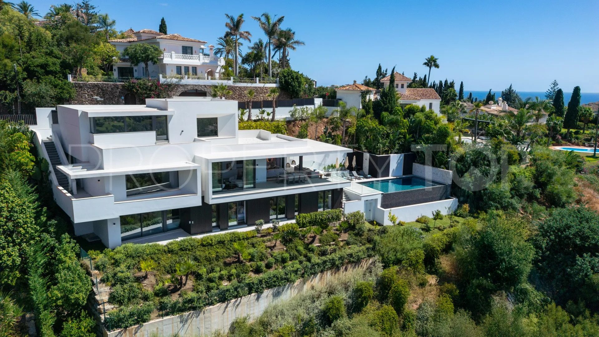 For sale 4 bedrooms villa in El Rosario