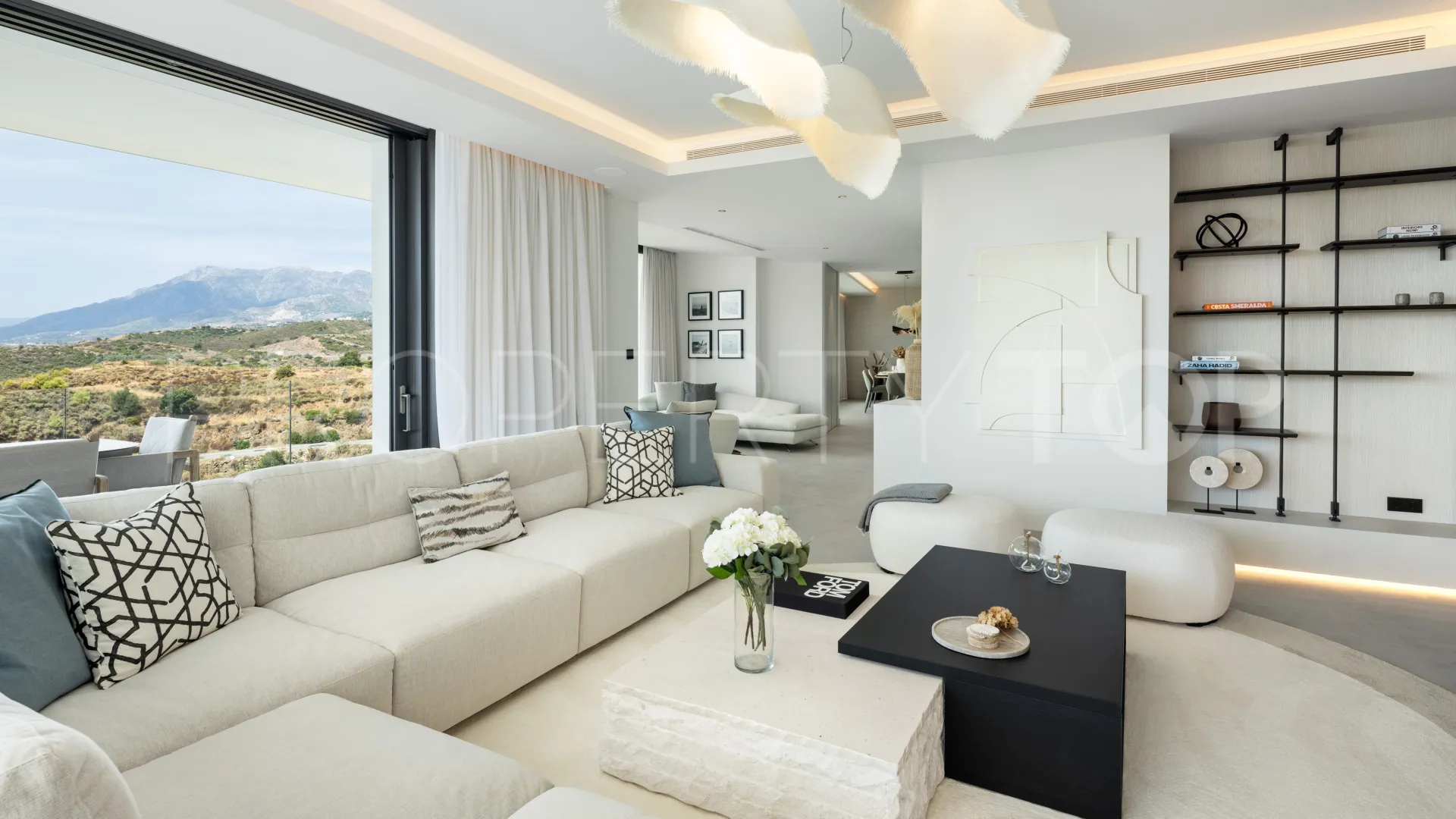 For sale 4 bedrooms villa in El Rosario