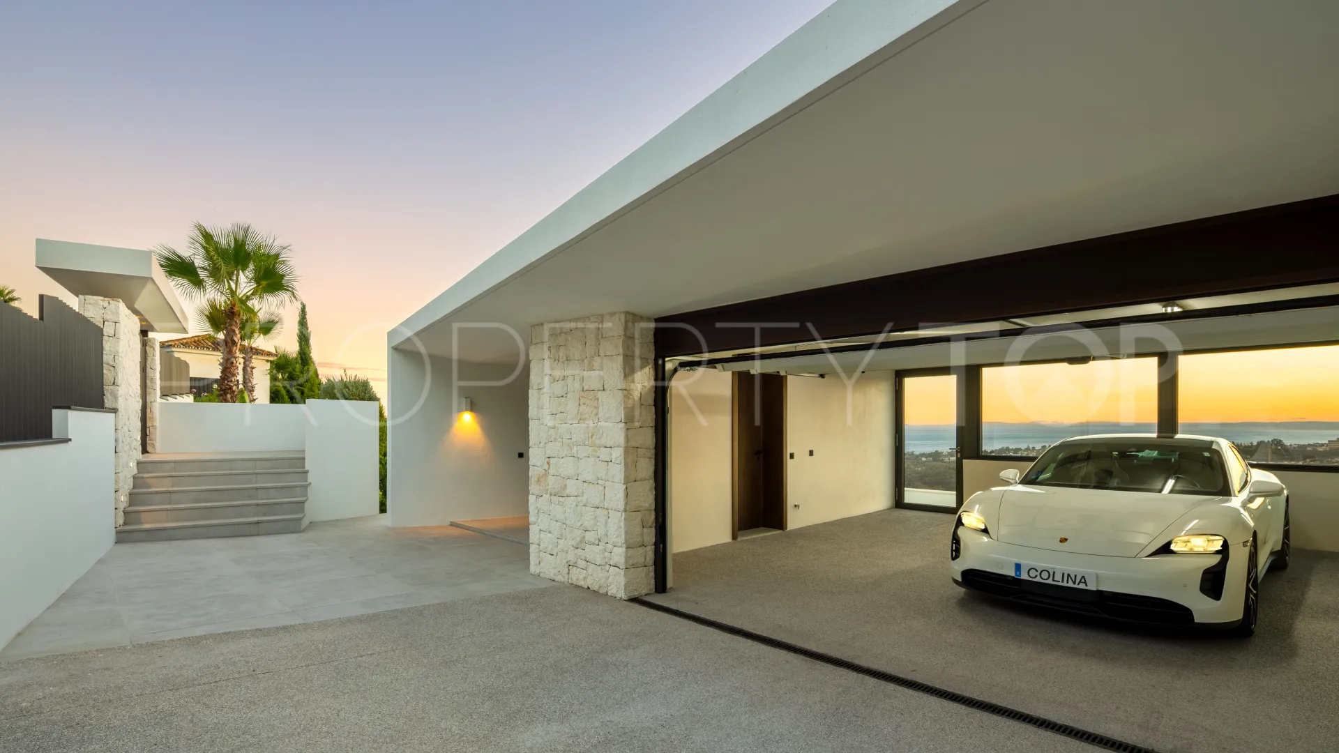 For sale 4 bedrooms villa in El Rosario