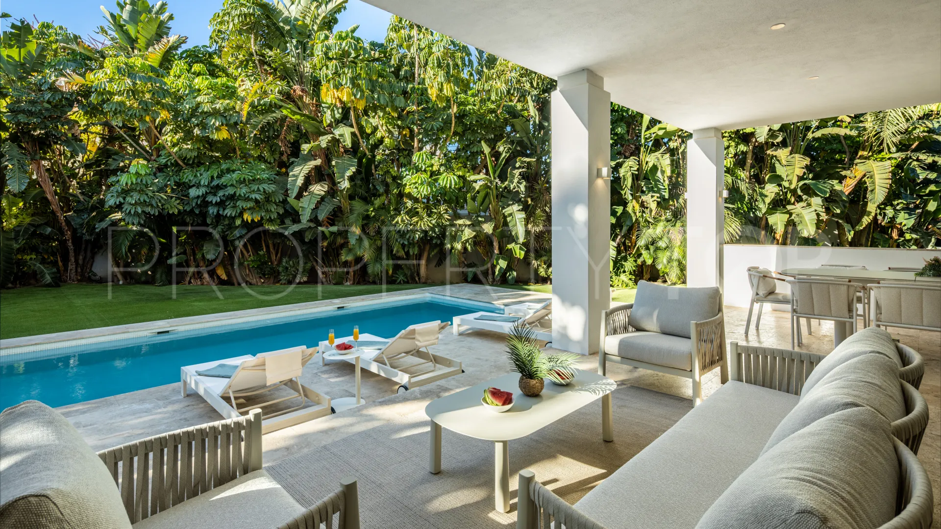Villa en venta en El Herrojo