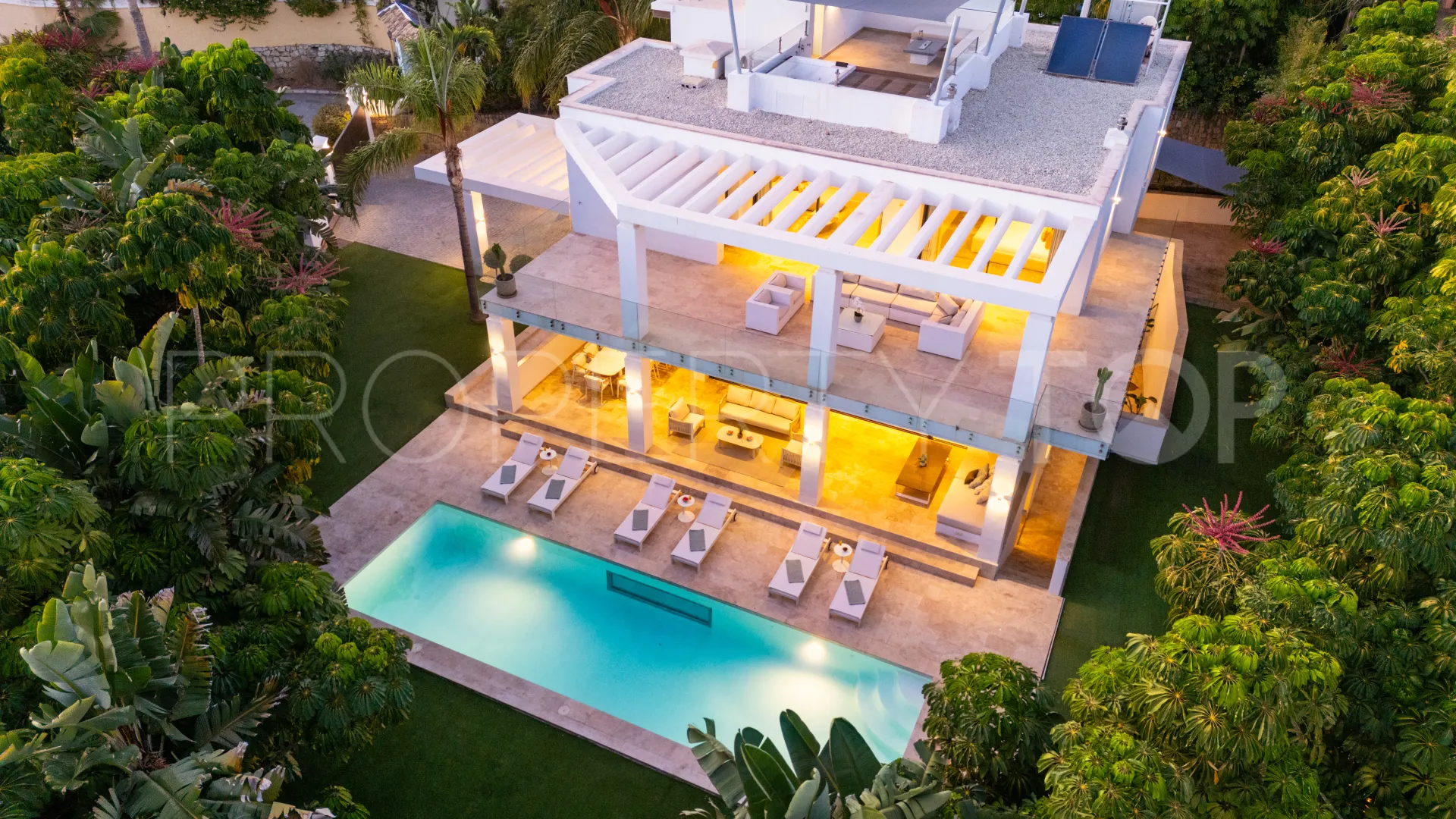 Villa en venta en El Herrojo