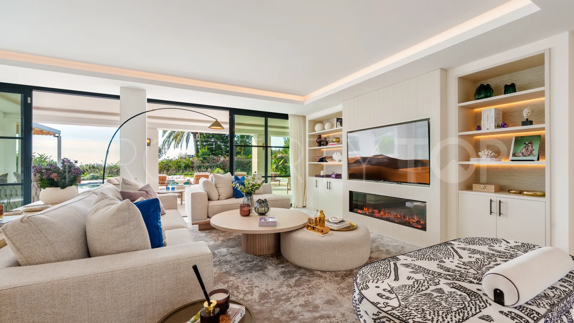 Se vende villa de 5 dormitorios en La Quinta