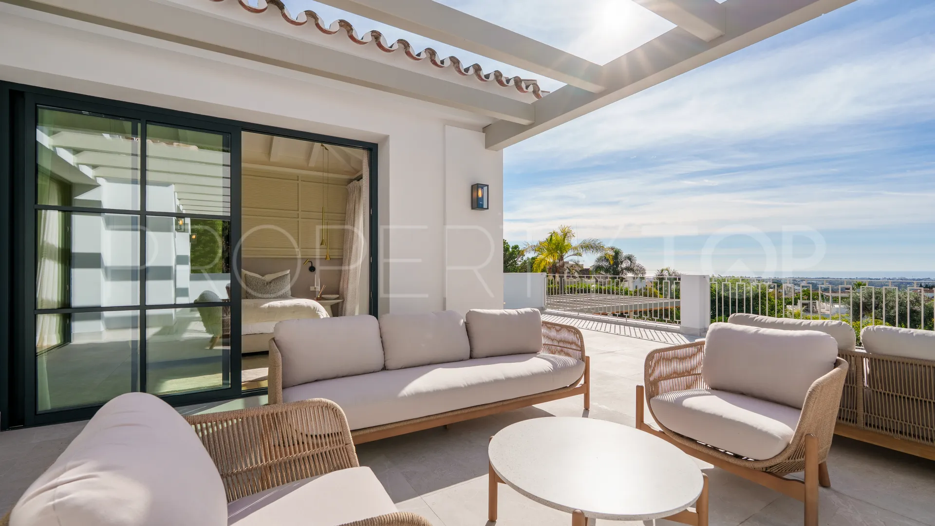 Se vende villa de 5 dormitorios en La Quinta